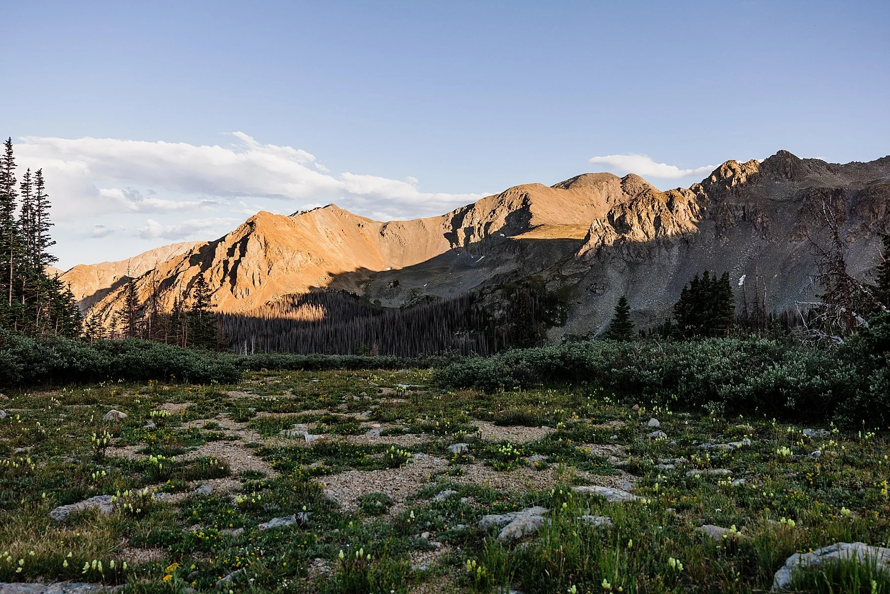 Colorado-Hiking-Engagement-Session-Photographer_0012.jpg