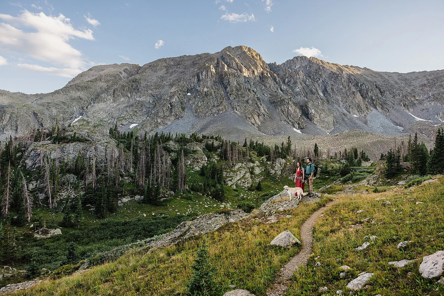 Colorado-Hiking-Engagement-Session-Photographer_0019.jpg