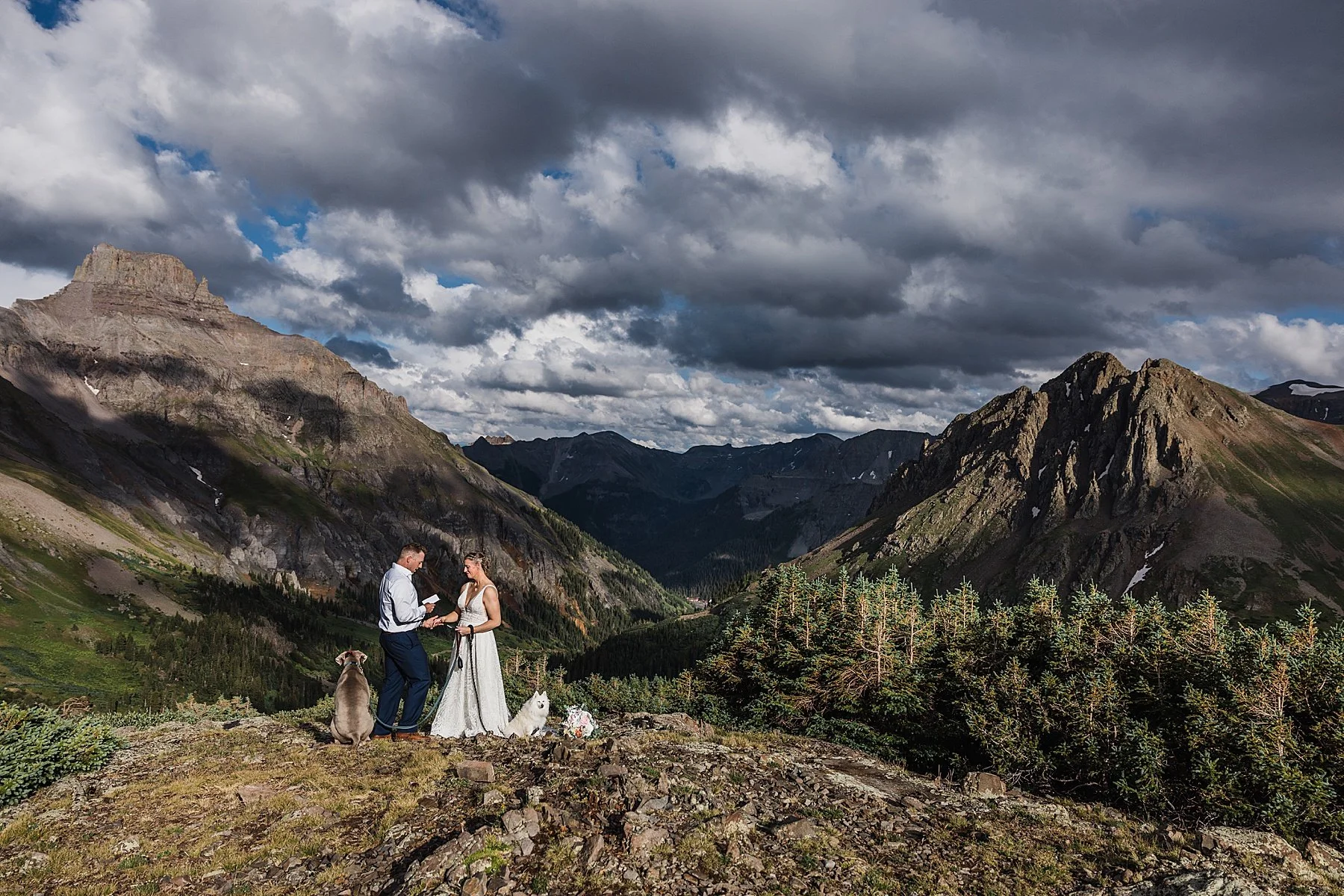 Summer-Elopement-in-Ouray-Colorado_0066.jpg