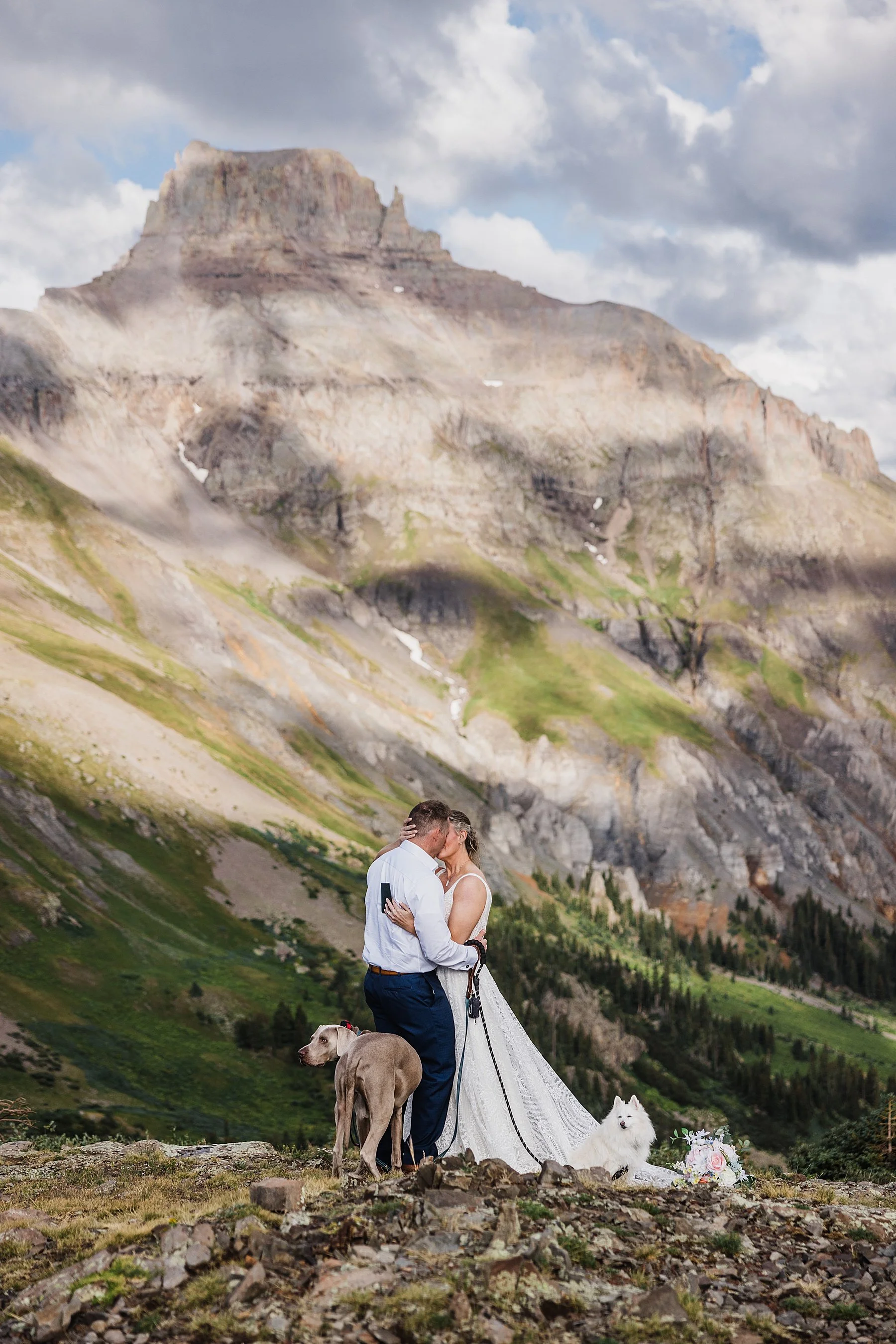 Summer-Elopement-in-Ouray-Colorado_0070.jpg