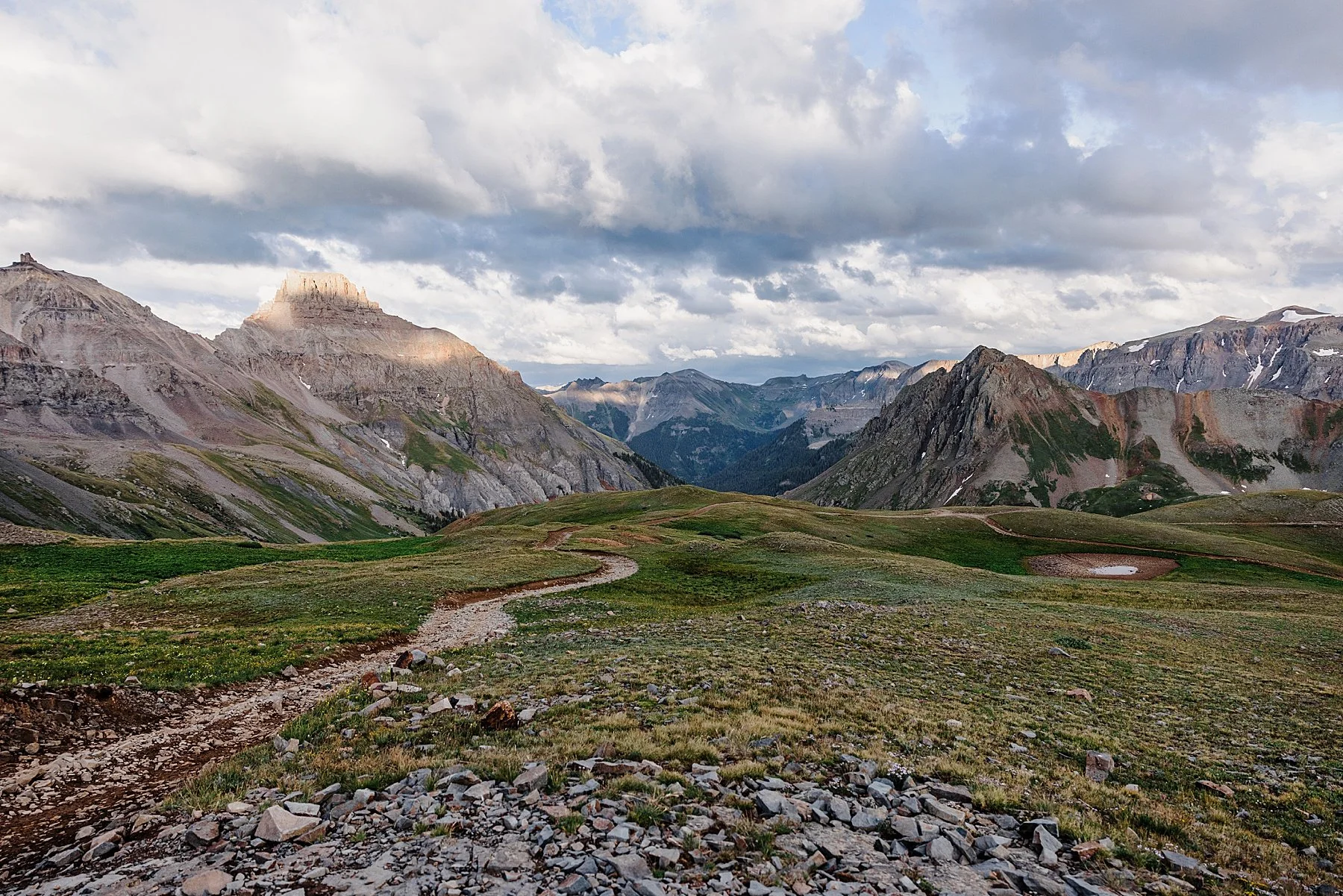 Summer-Elopement-in-Ouray-Colorado_0083.jpg