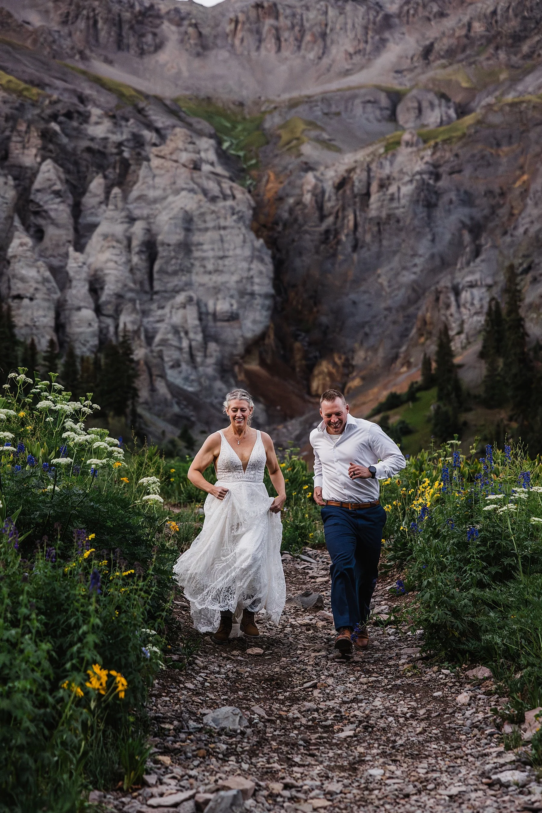 Summer-Elopement-in-Ouray-Colorado_0096.jpg