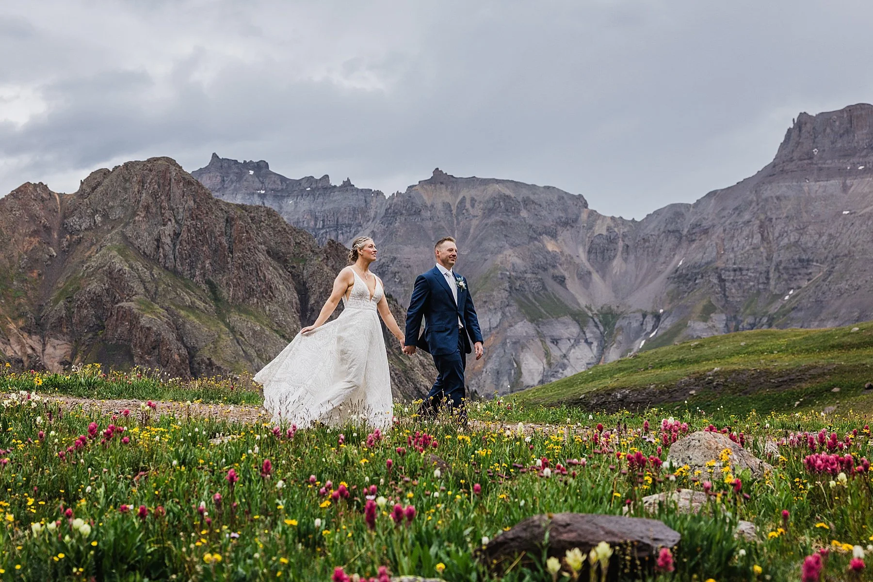 Summer-Elopement-in-Ouray-Colorado_0050.jpg