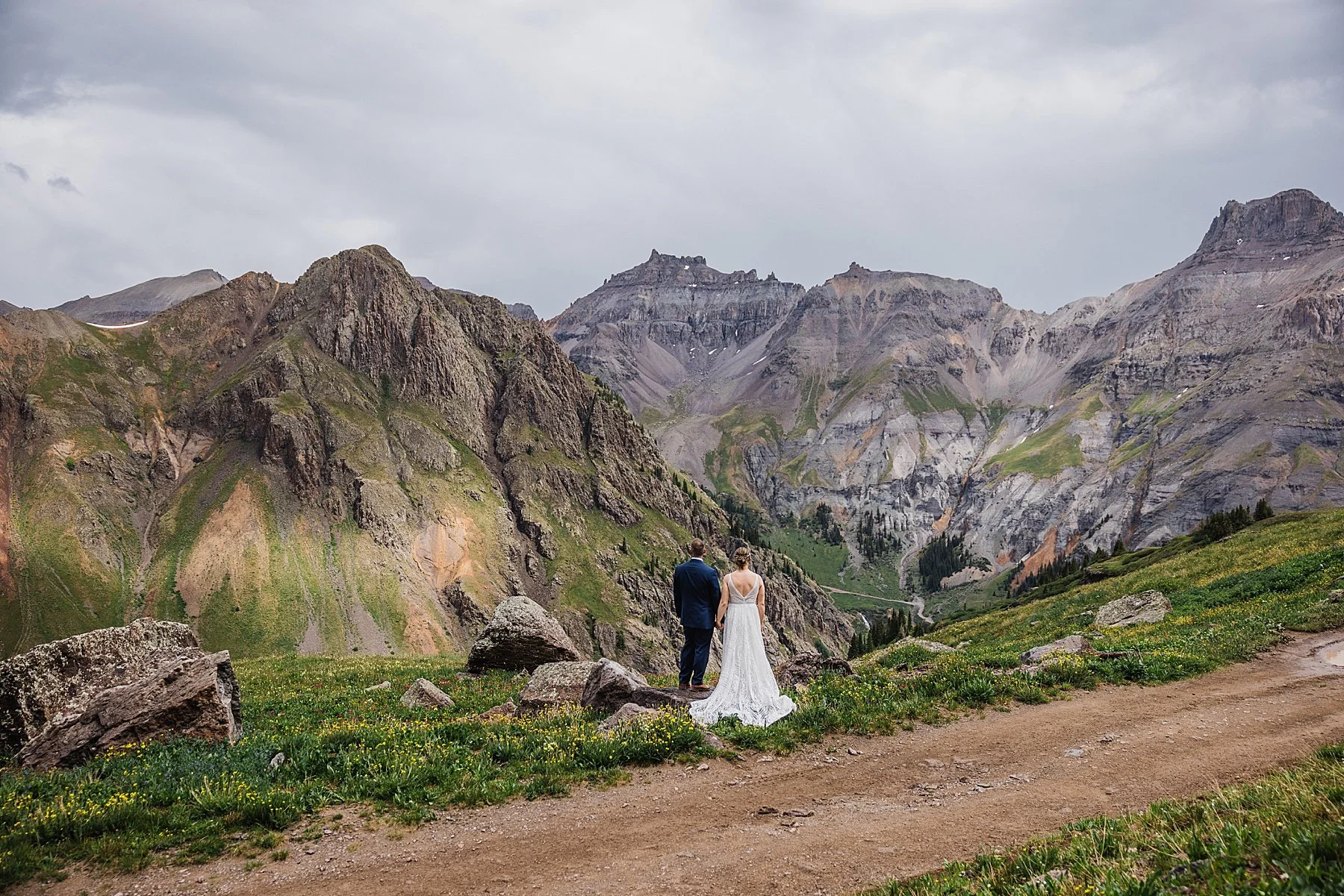 Summer-Elopement-in-Ouray-Colorado_0054.jpg