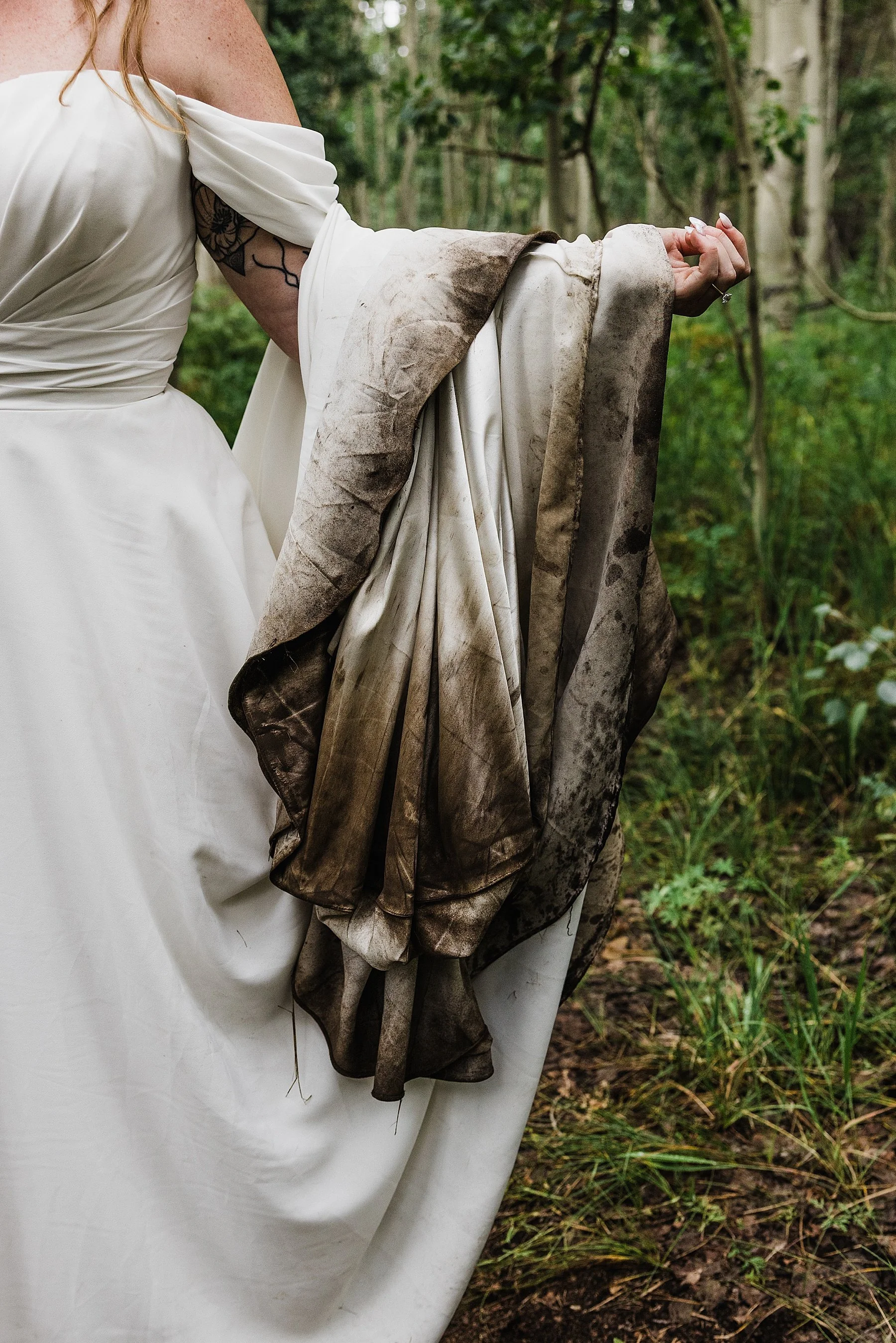Crested-Butte-Elopement-with-Wildflowers-Colorado053.jpg