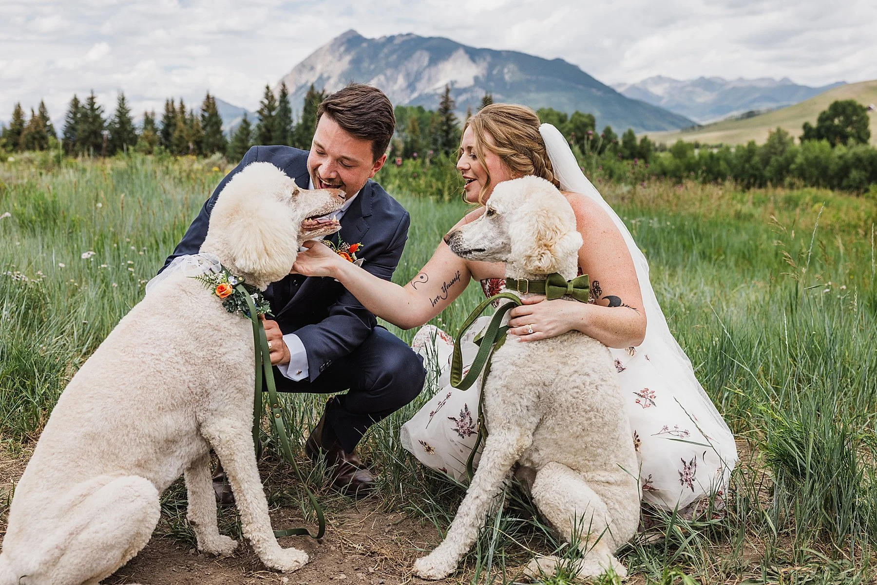Crested-Butte-Elopement-with-Wildflowers-Colorado077.jpg