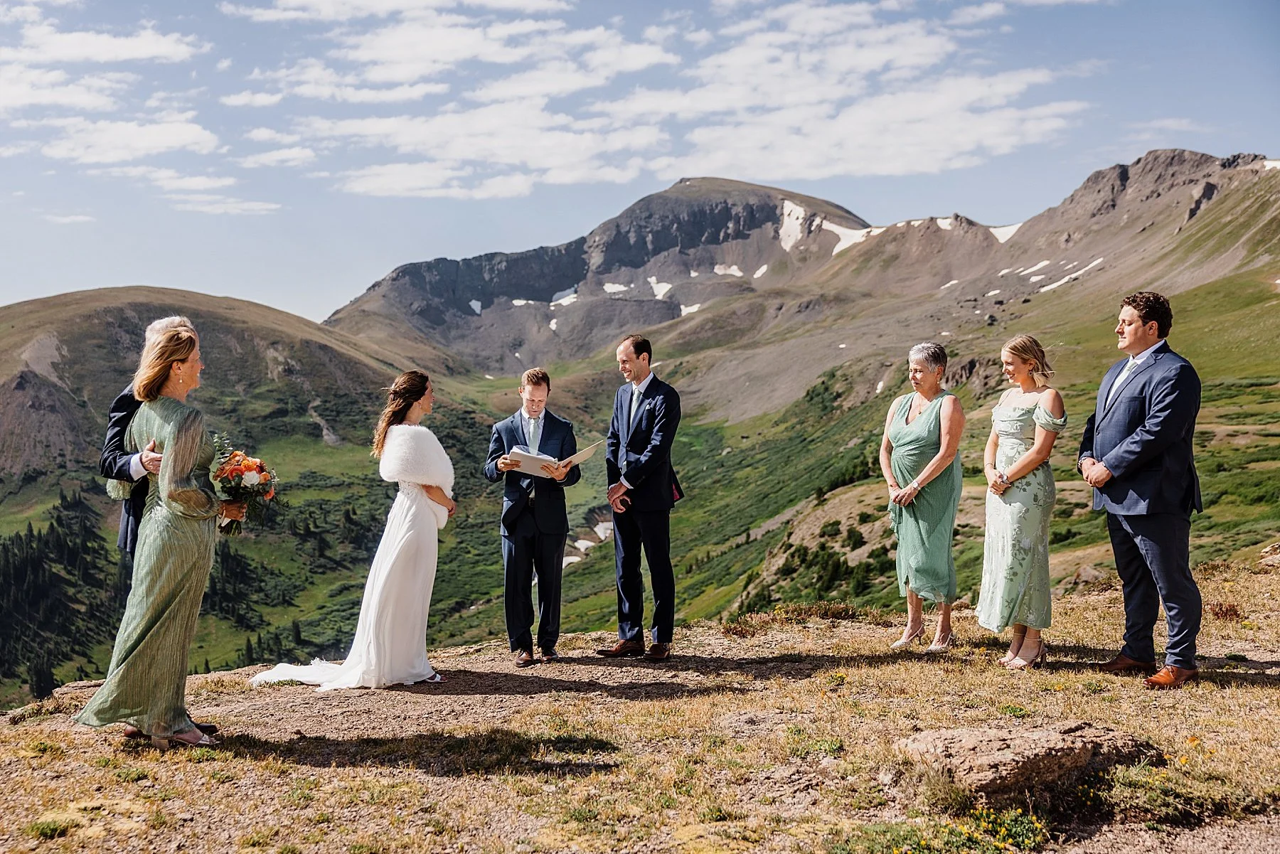 Summer-Hiking-Elopement-in-Aspen-Colorado_0024.jpg