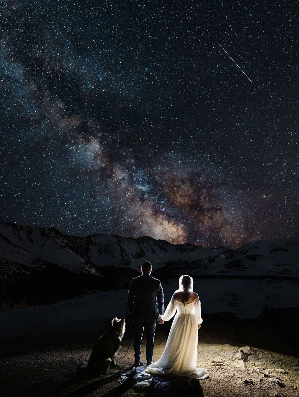 Your elopement day doesn&rsquo;t have to end when the sun goes down. For most people, it&rsquo;s rare to be in a remote enough location to clearly see the Milky Way, but Colorado has some incredible dark sky areas. So grab a lantern and some headlamp