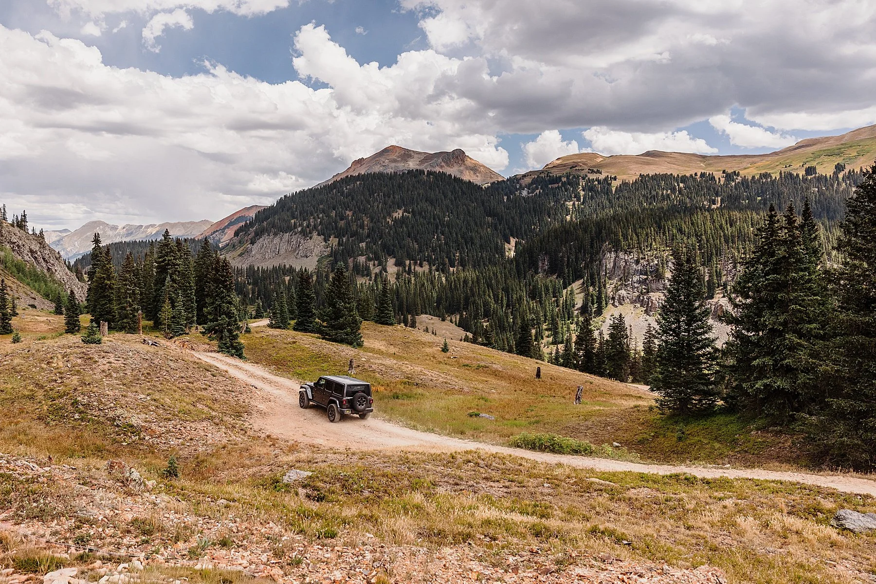 Ouray-Jeep-Elopement-in-August_0007.jpg