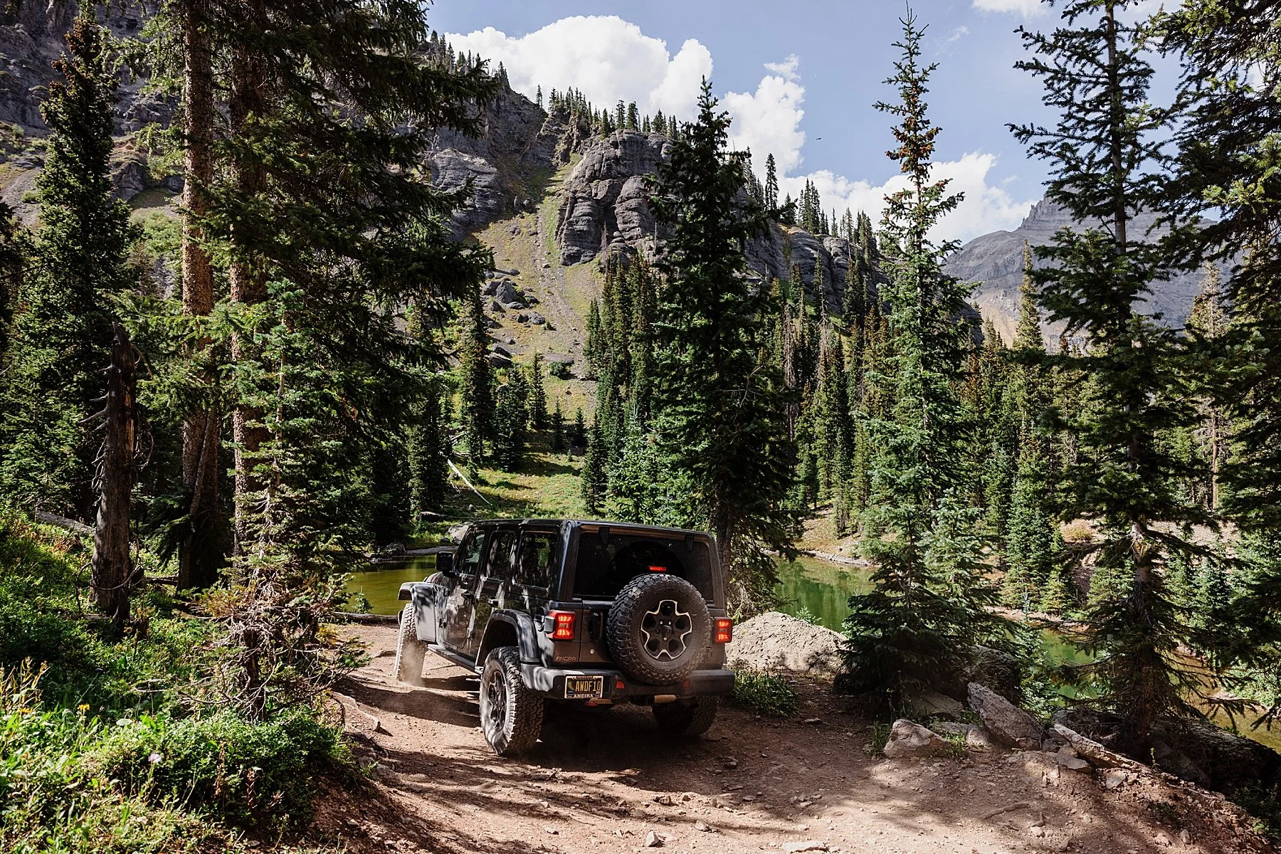 Ouray-Jeep-Elopement-in-August_0024.jpg