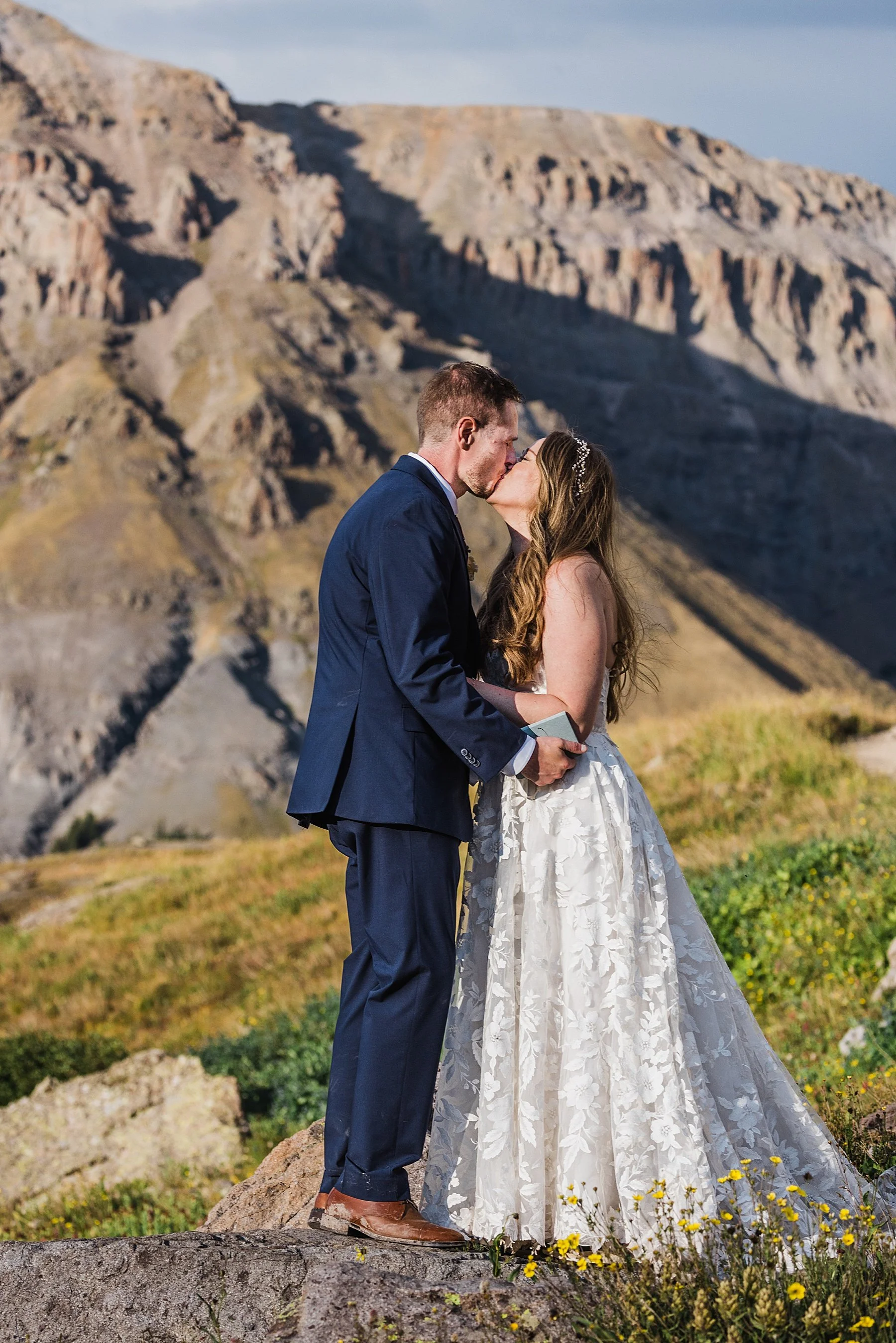 Ouray-Jeep-Elopement-in-August_0049.jpg