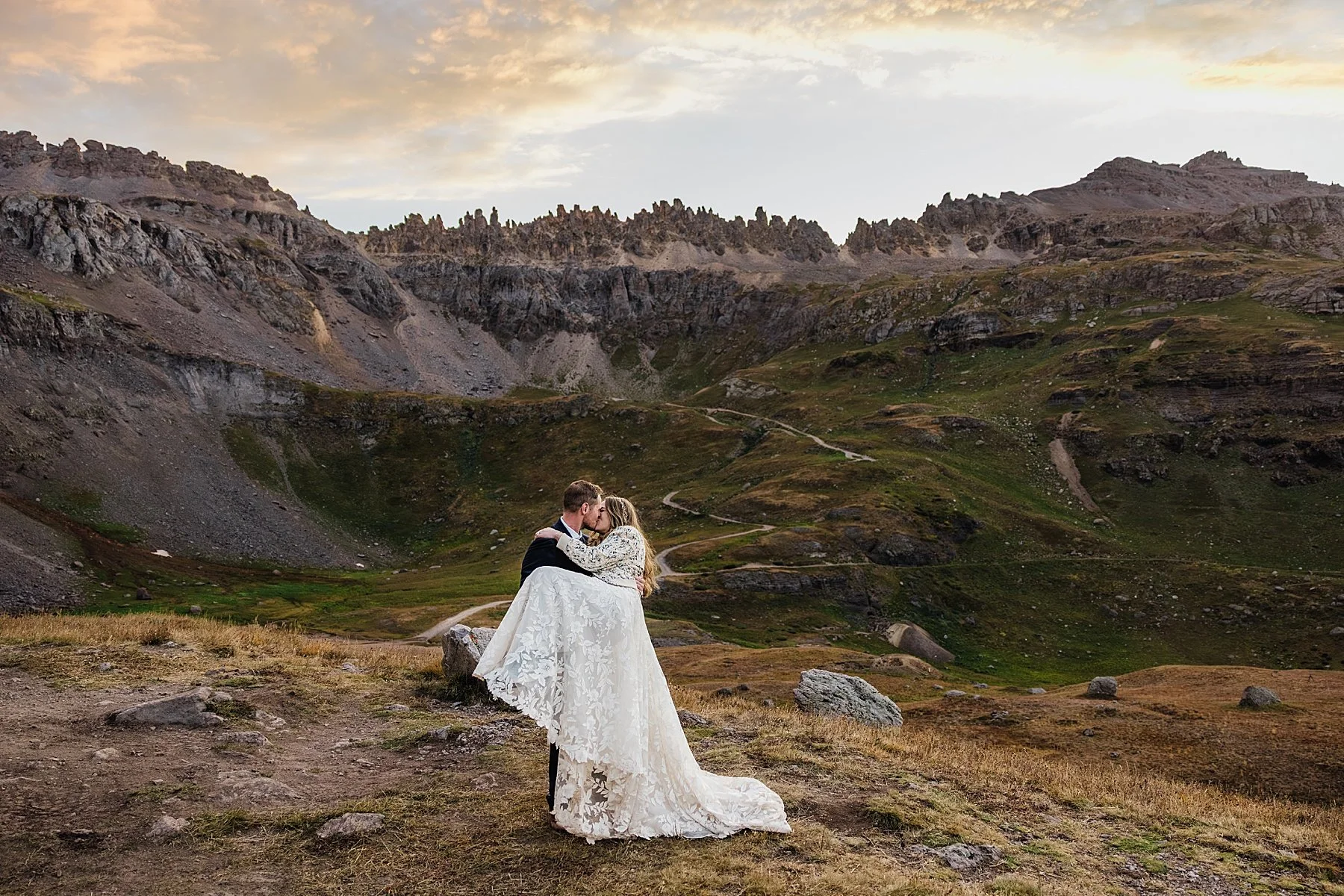 Ouray-Jeep-Elopement-in-August_0071.jpg