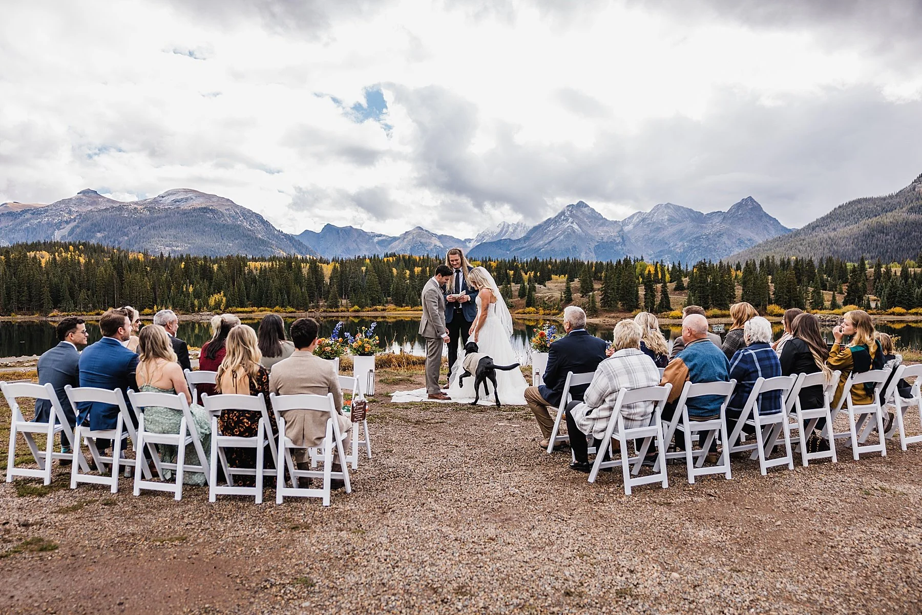Small-Wedding-in-Ouray-Colorado-Mountains_0007.jpg