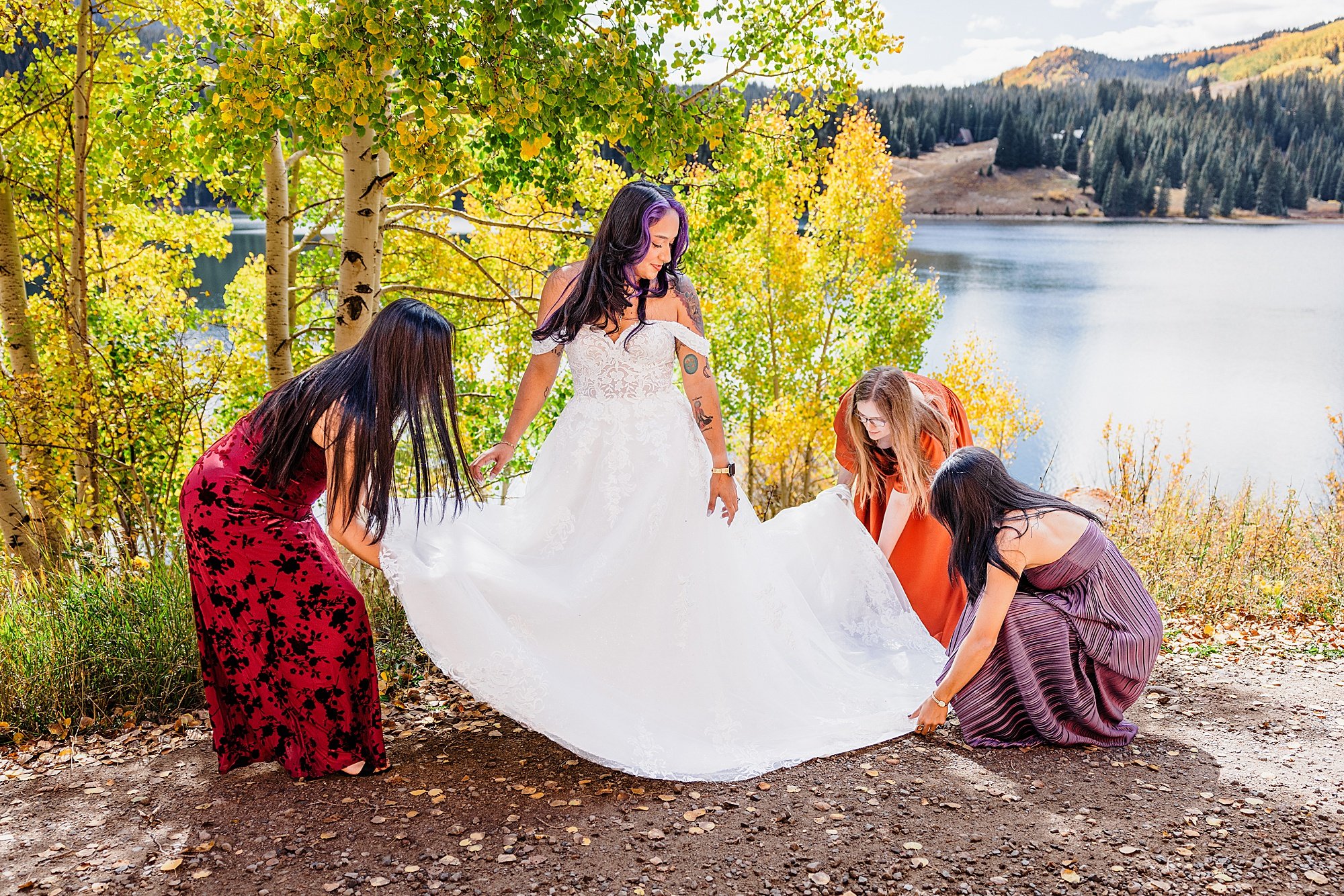 Sunset-Family-Elopement-in-Telluride-Colorado_0003.jpg