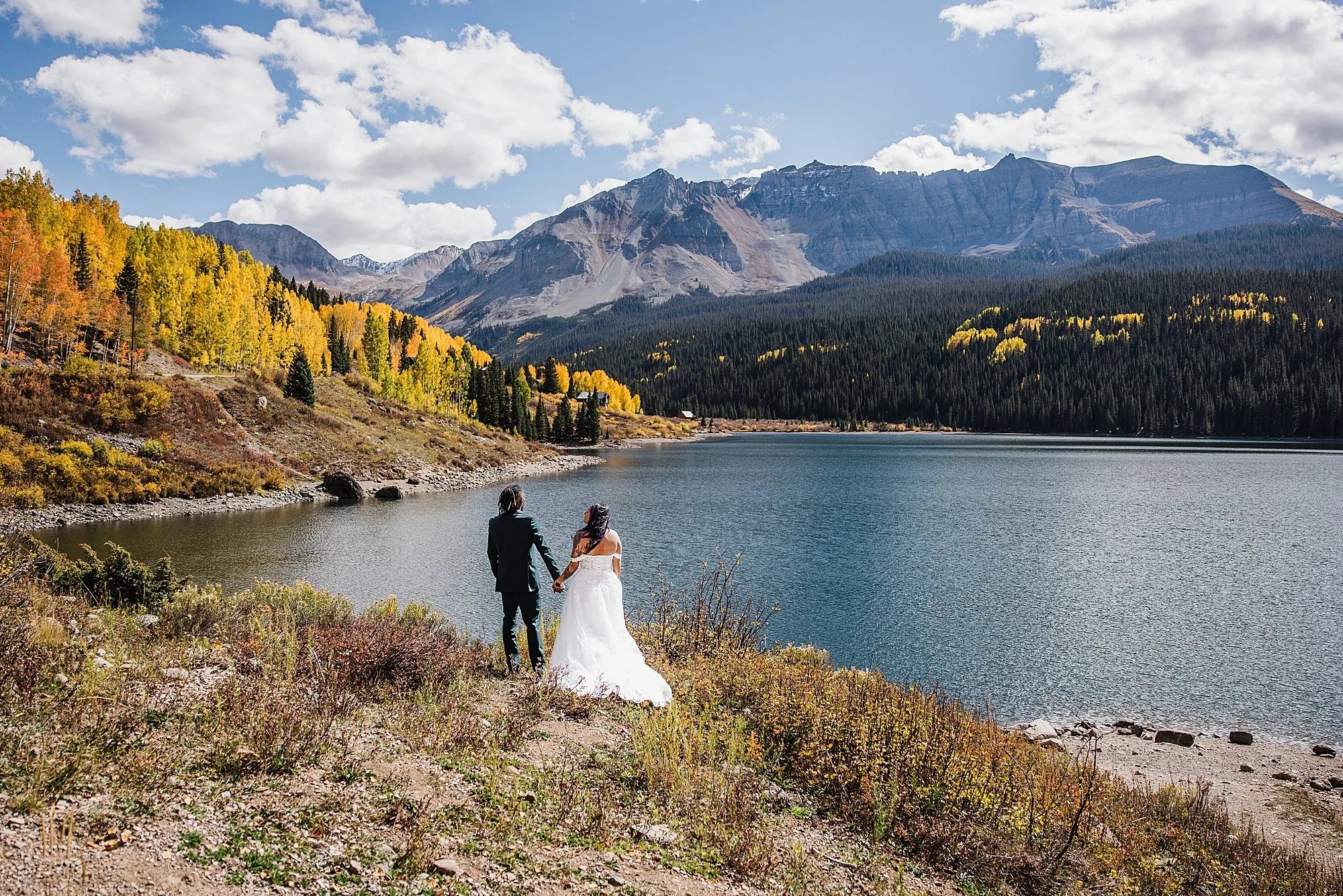 Sunset-Family-Elopement-in-Telluride-Colorado_0008.jpg