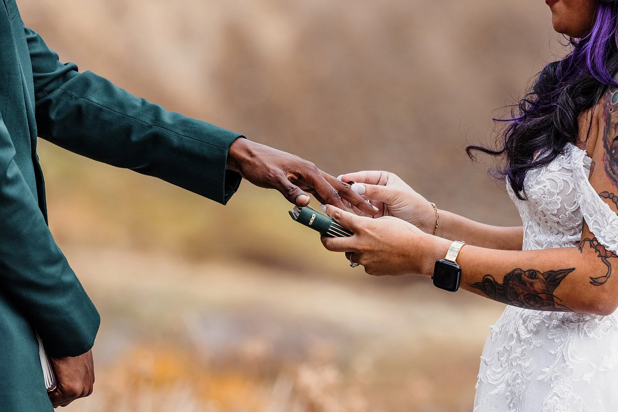 Sunset-Family-Elopement-in-Telluride-Colorado_0032.jpg