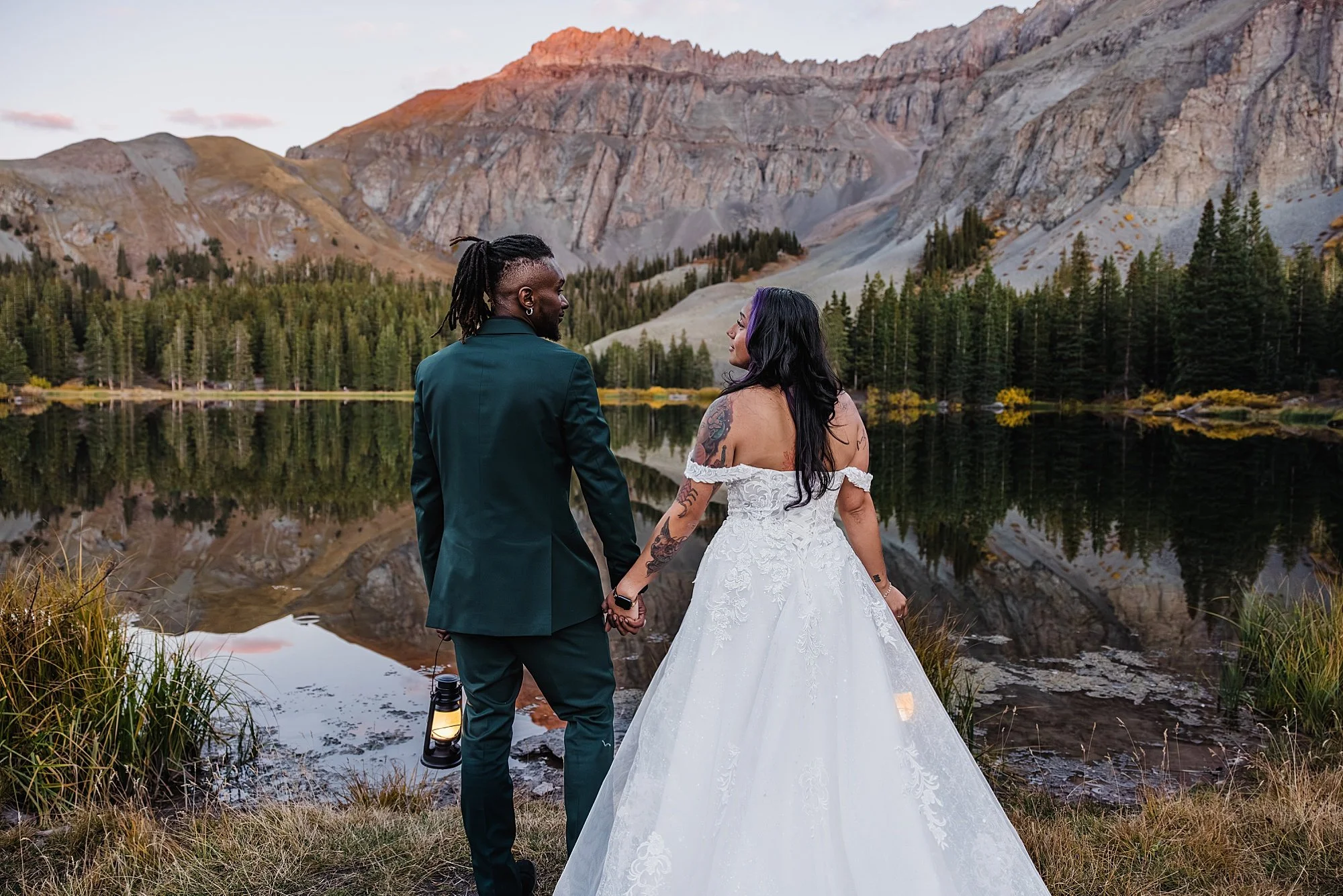 Sunset-Family-Elopement-in-Telluride-Colorado_0063.jpg