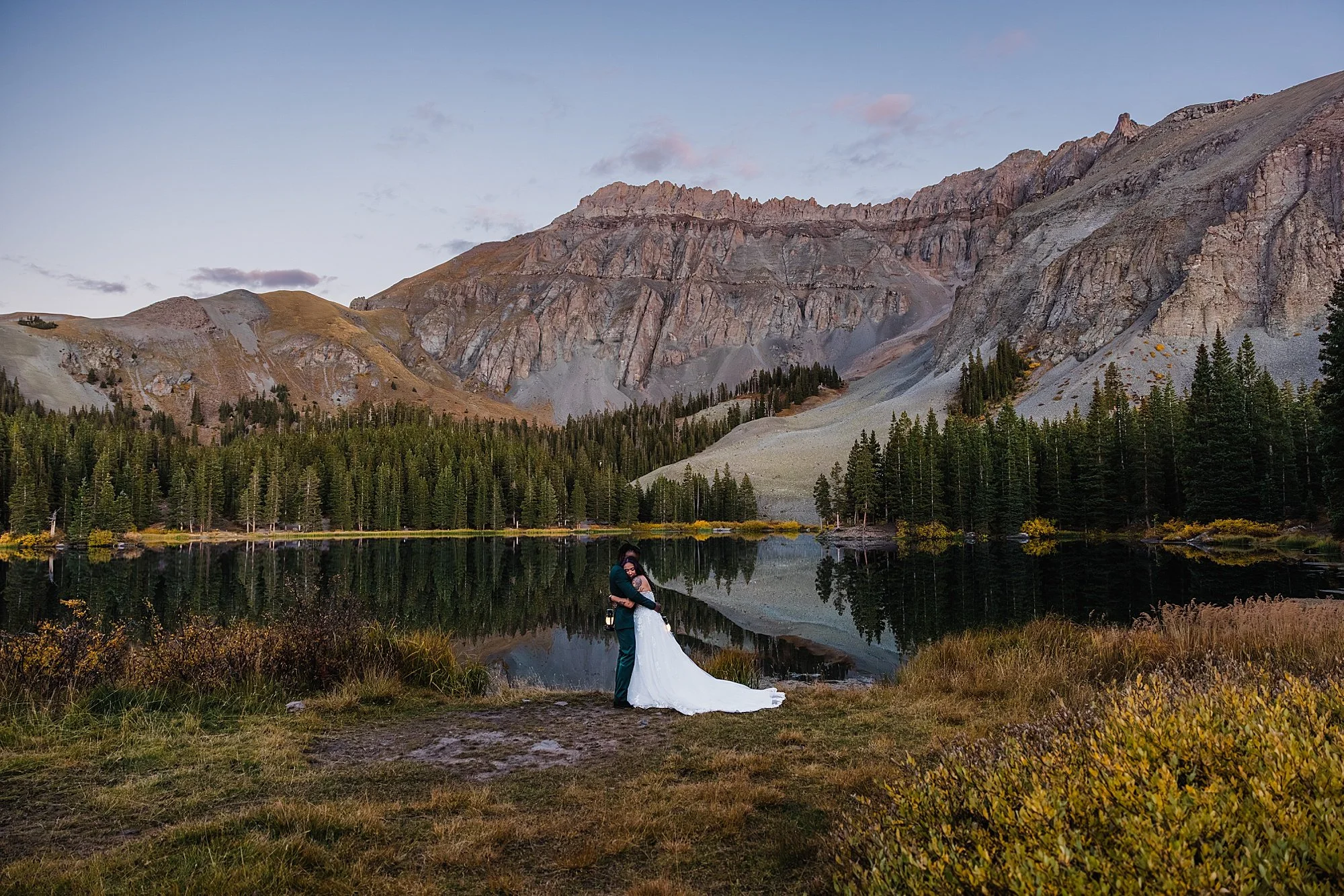 Sunset-Family-Elopement-in-Telluride-Colorado_0064.jpg