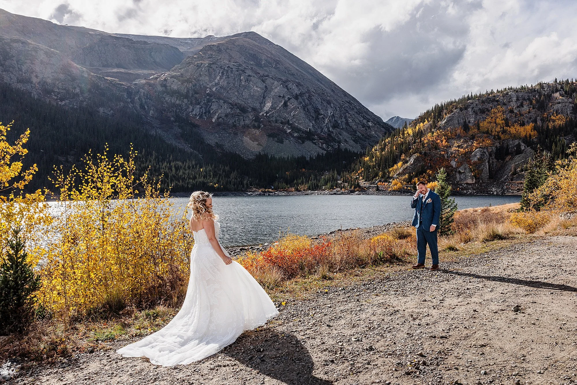 Snowy-October-Elopement-in-Breckenridge-Colorado_0003.jpg