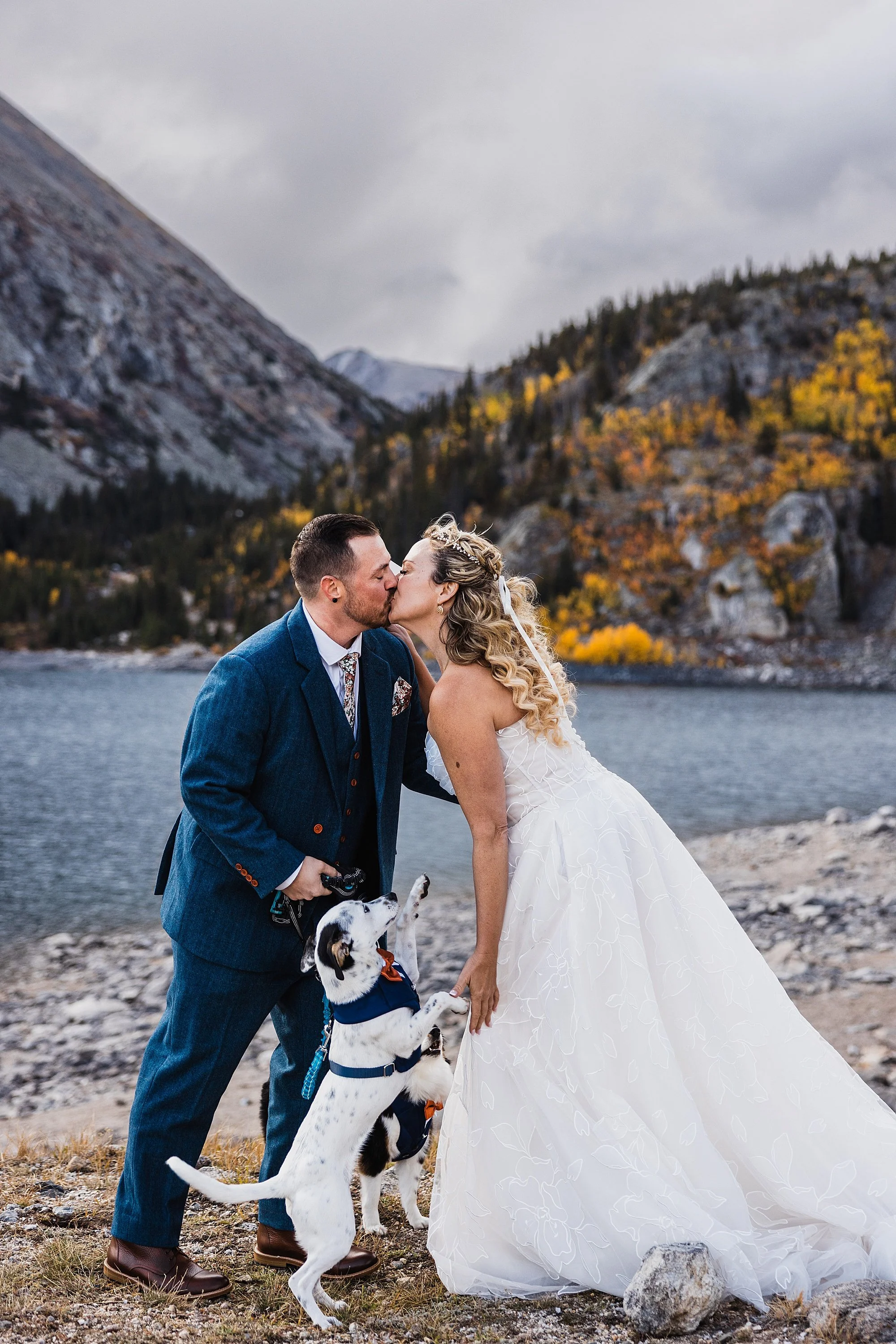 Snowy-October-Elopement-in-Breckenridge-Colorado_0018.jpg