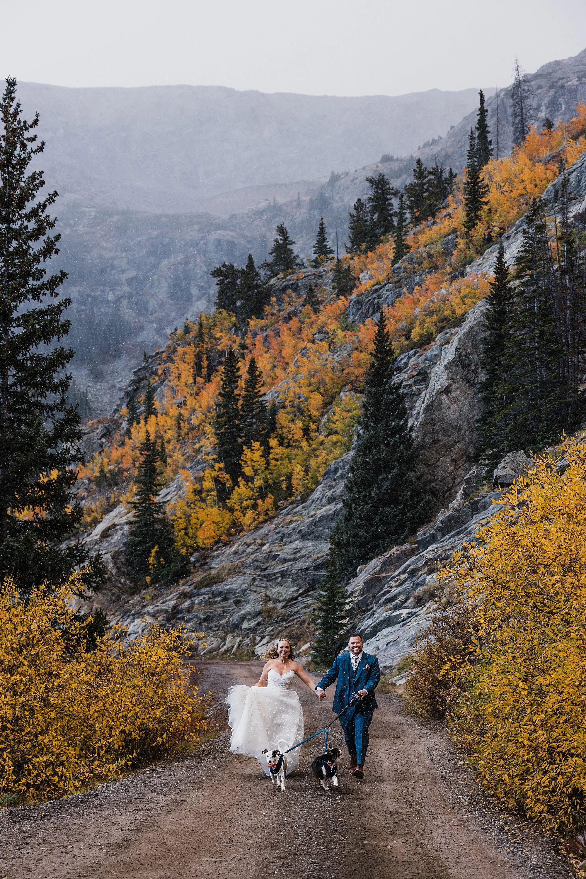 Snowy-October-Elopement-in-Breckenridge-Colorado_0029.jpg