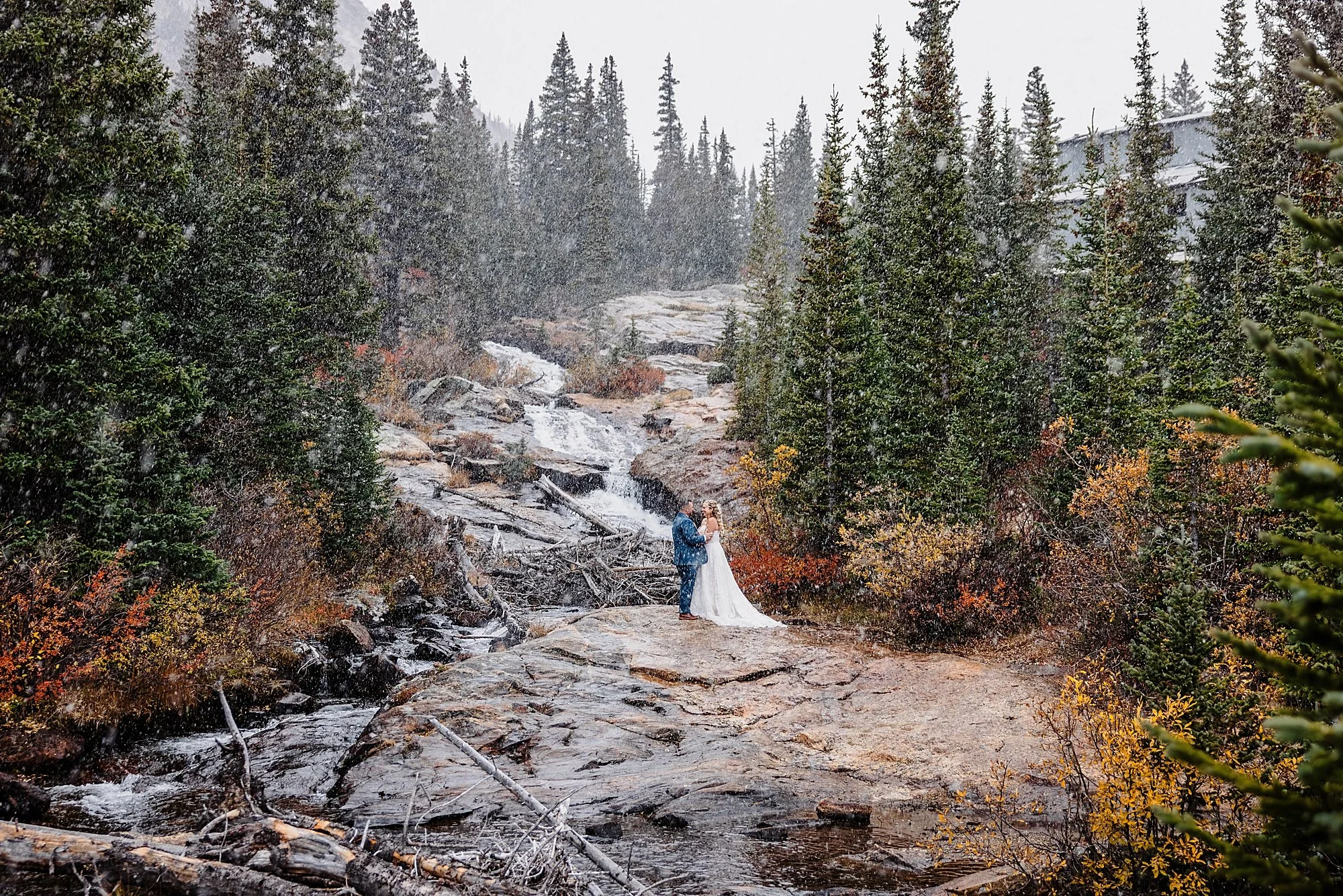 Snowy-October-Elopement-in-Breckenridge-Colorado_0036.jpg