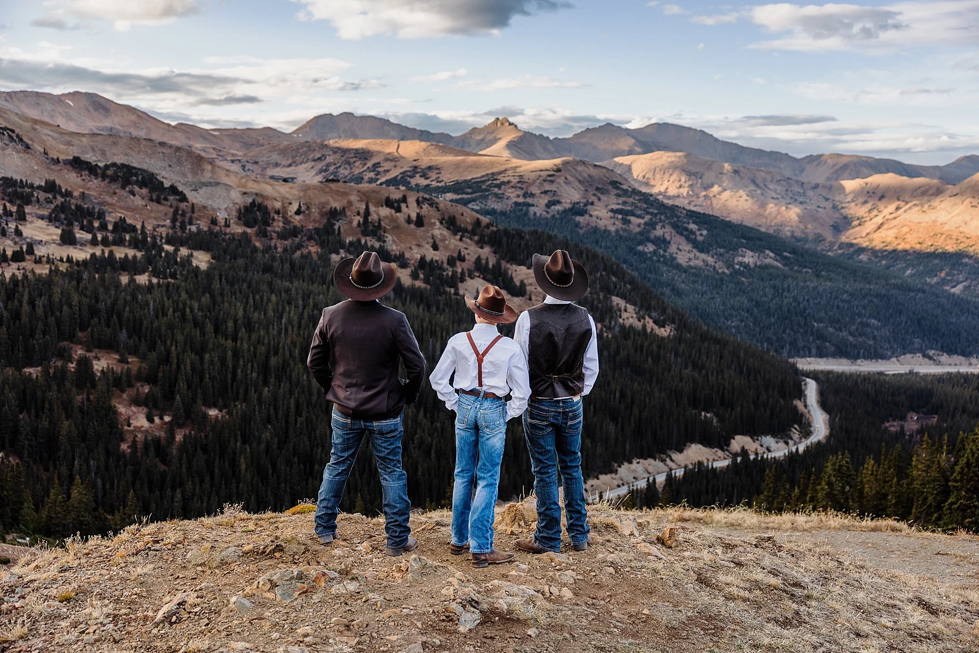 Elopement-with-Kids-in-Breckenridge-Colorado_0030.jpg