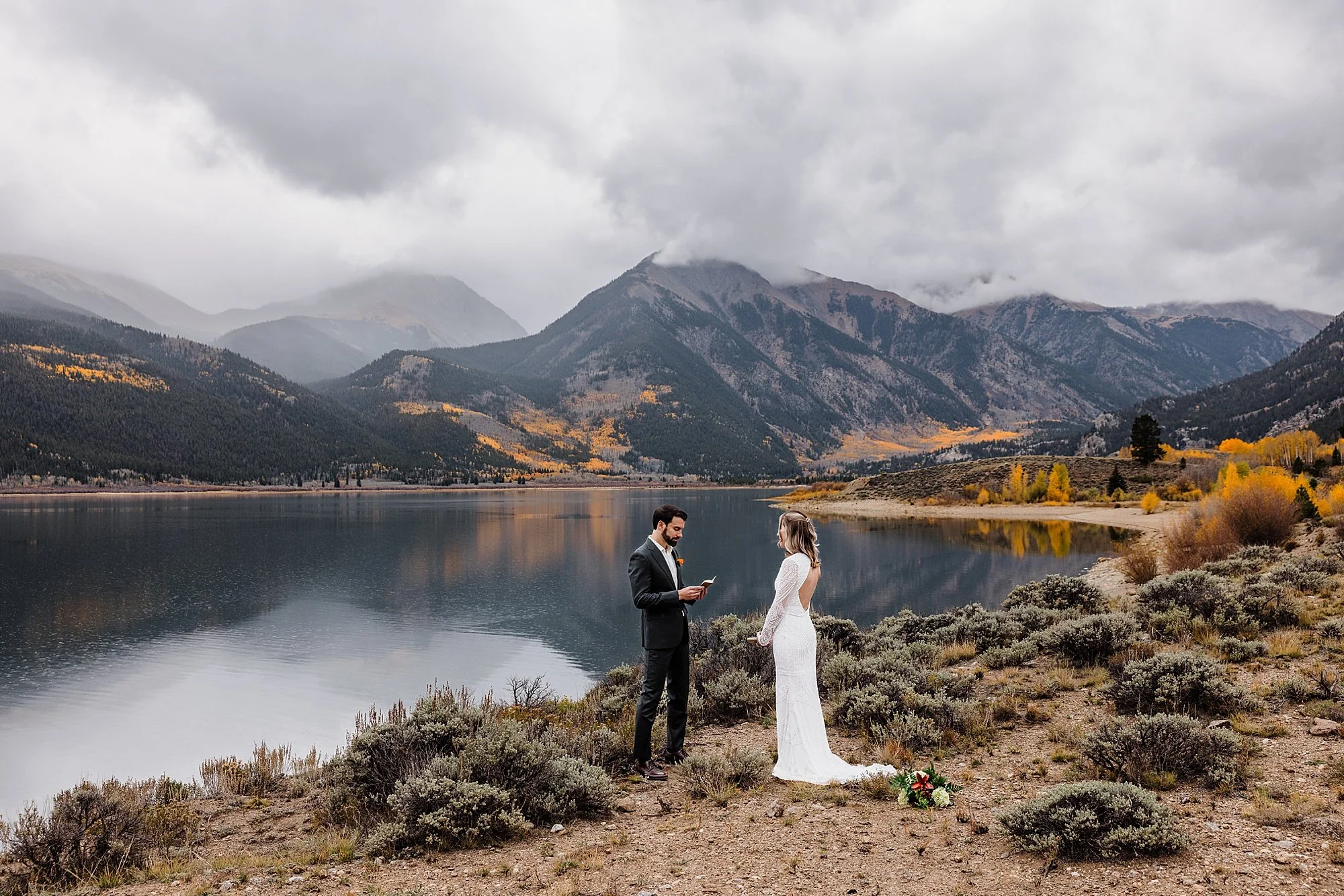 Fall-Color-Elopement-in-Buena-Vista-Colorado_0009.jpg