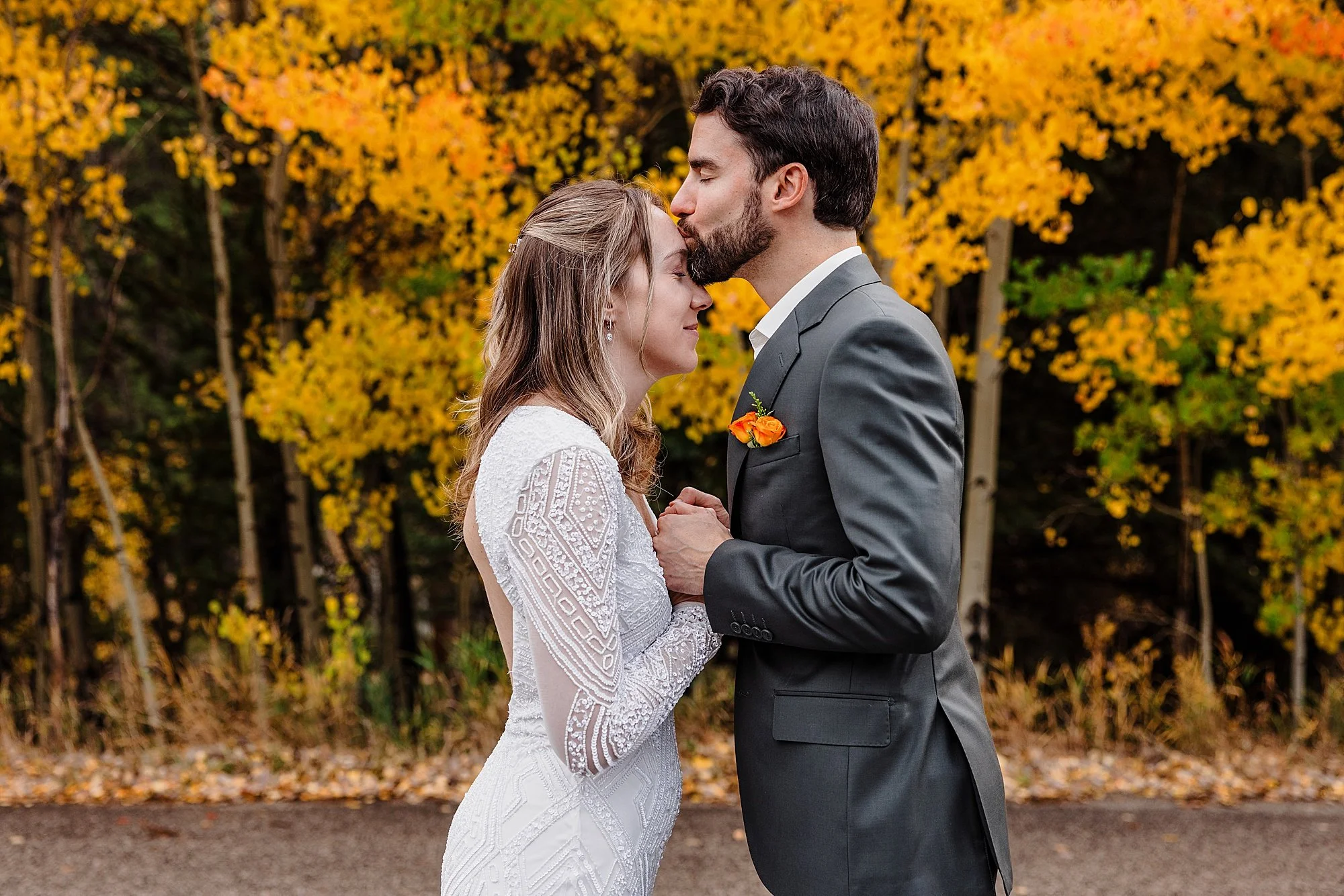 Fall-Color-Elopement-in-Buena-Vista-Colorado_0031.jpg