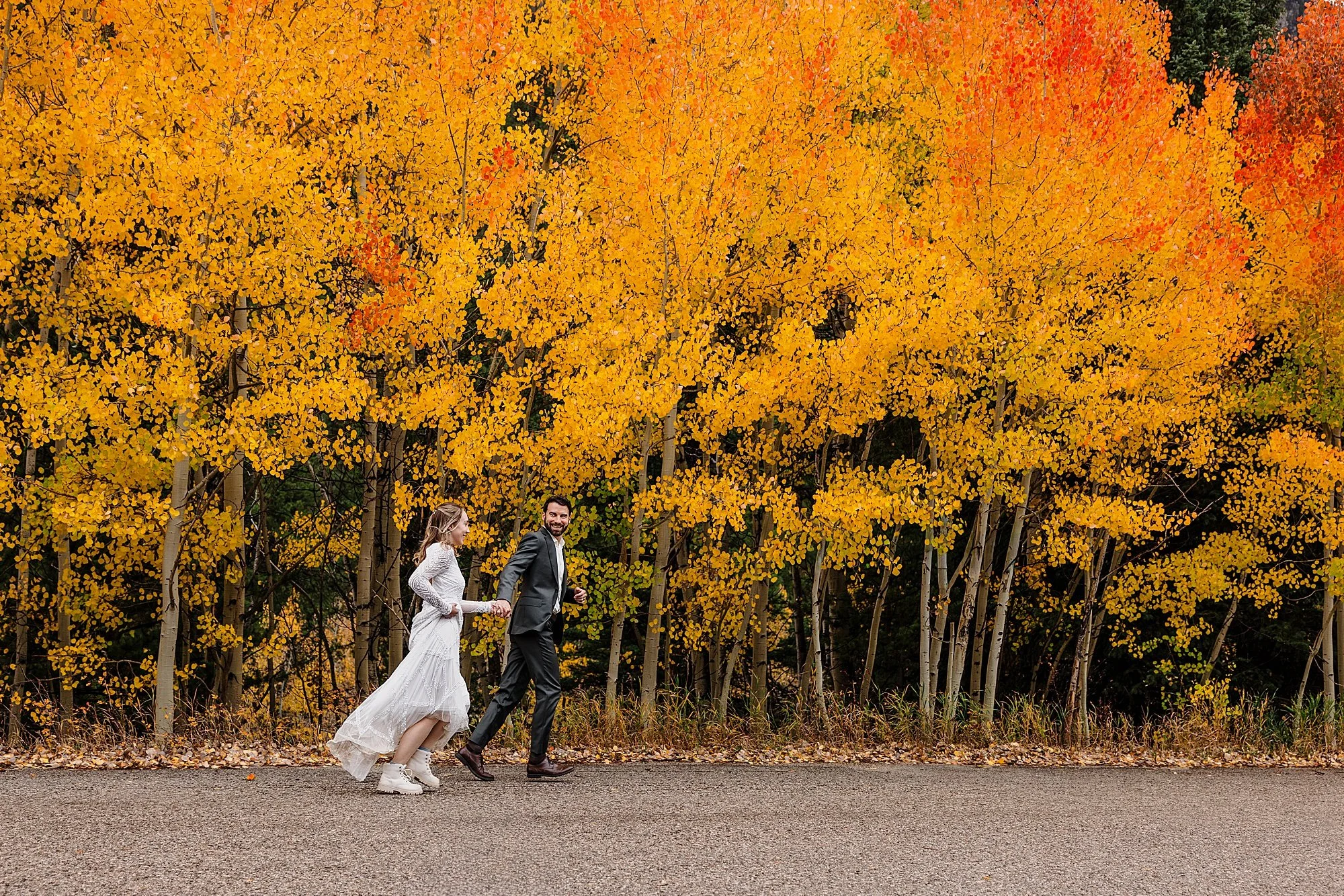 Fall-Color-Elopement-in-Buena-Vista-Colorado_0032.jpg