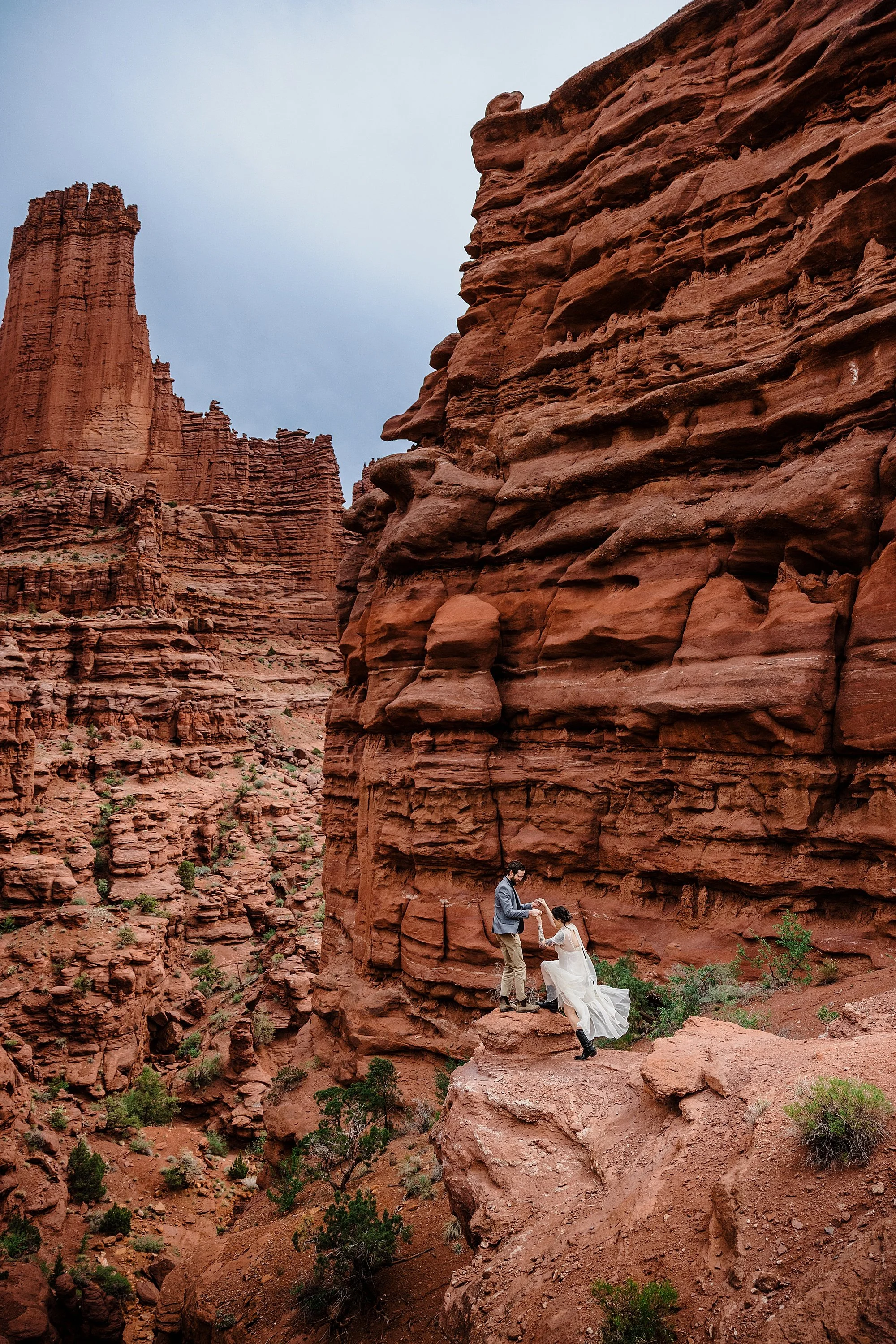 April-Moab-Elopement-Photographer_0017.jpg