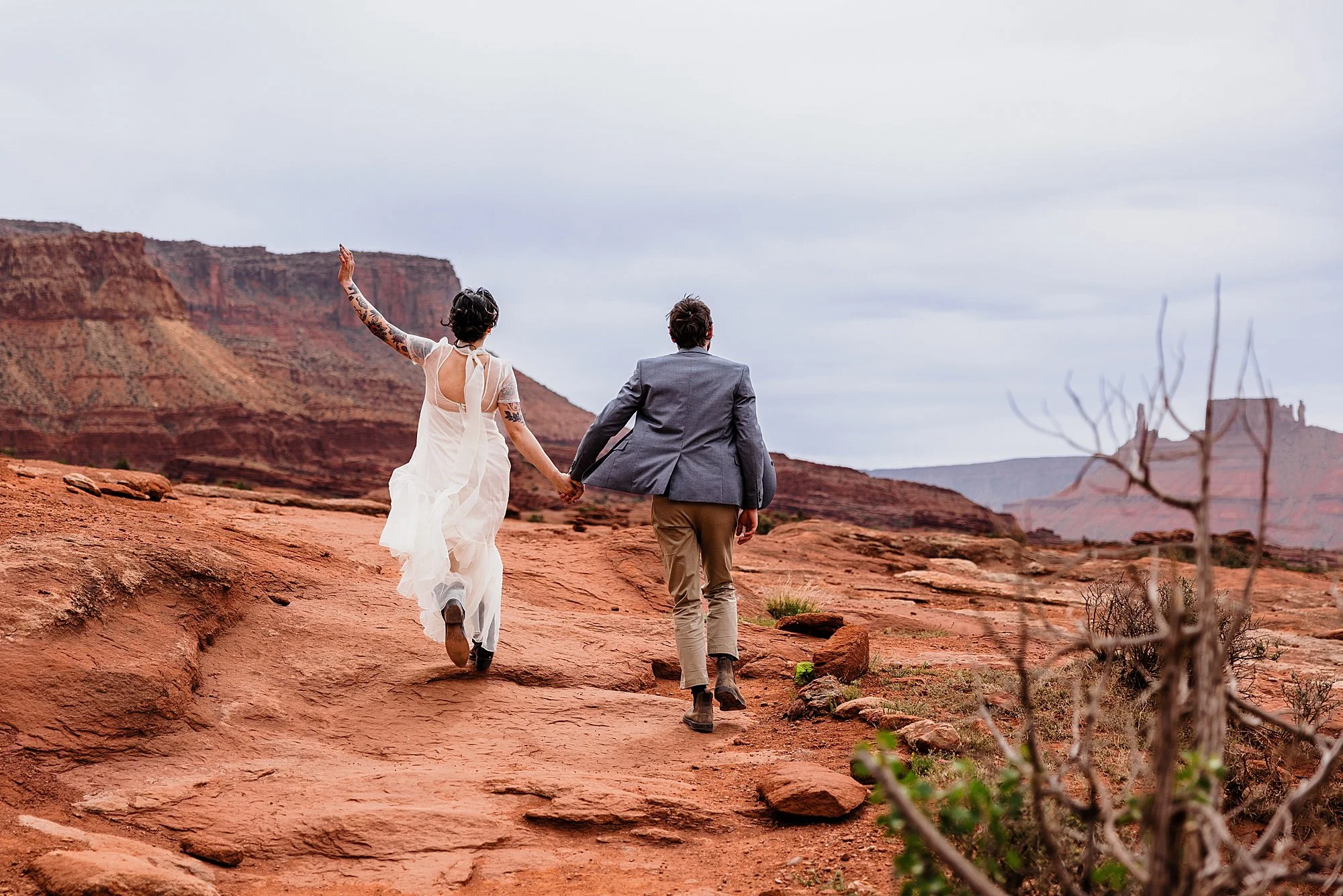 April-Moab-Elopement-Photographer_0022.jpg