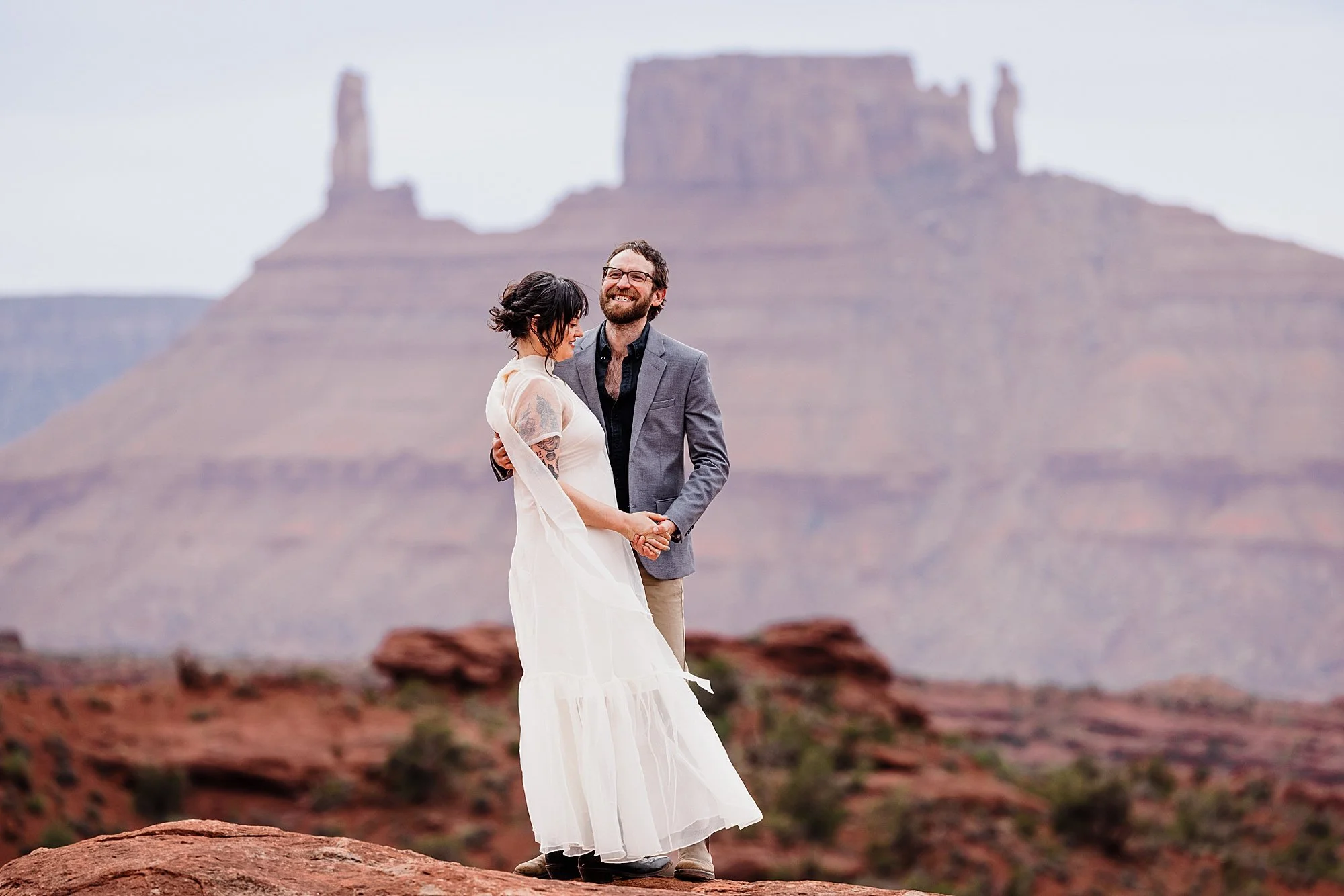 April-Moab-Elopement-Photographer_0023.jpg
