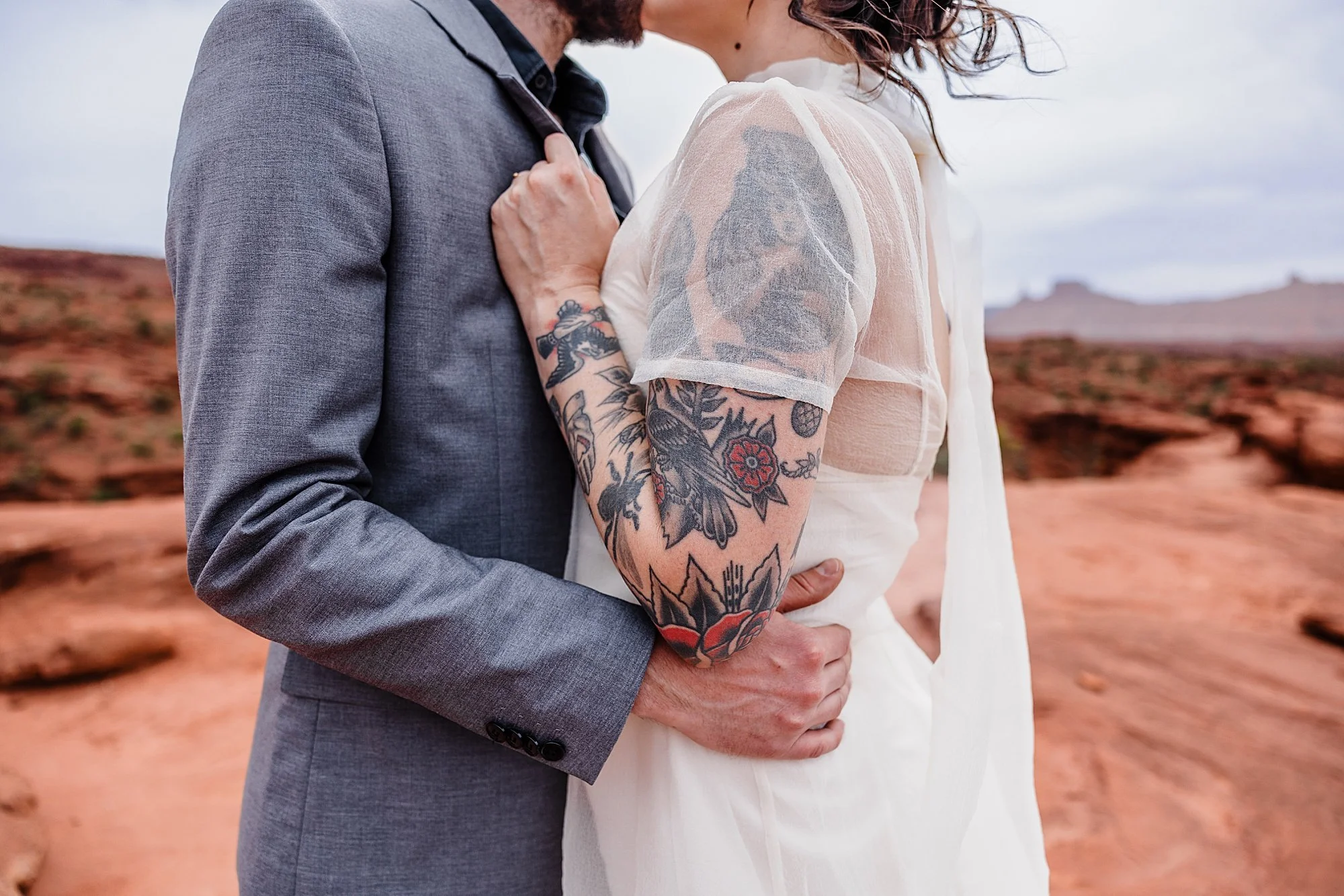 April-Moab-Elopement-Photographer_0030.jpg