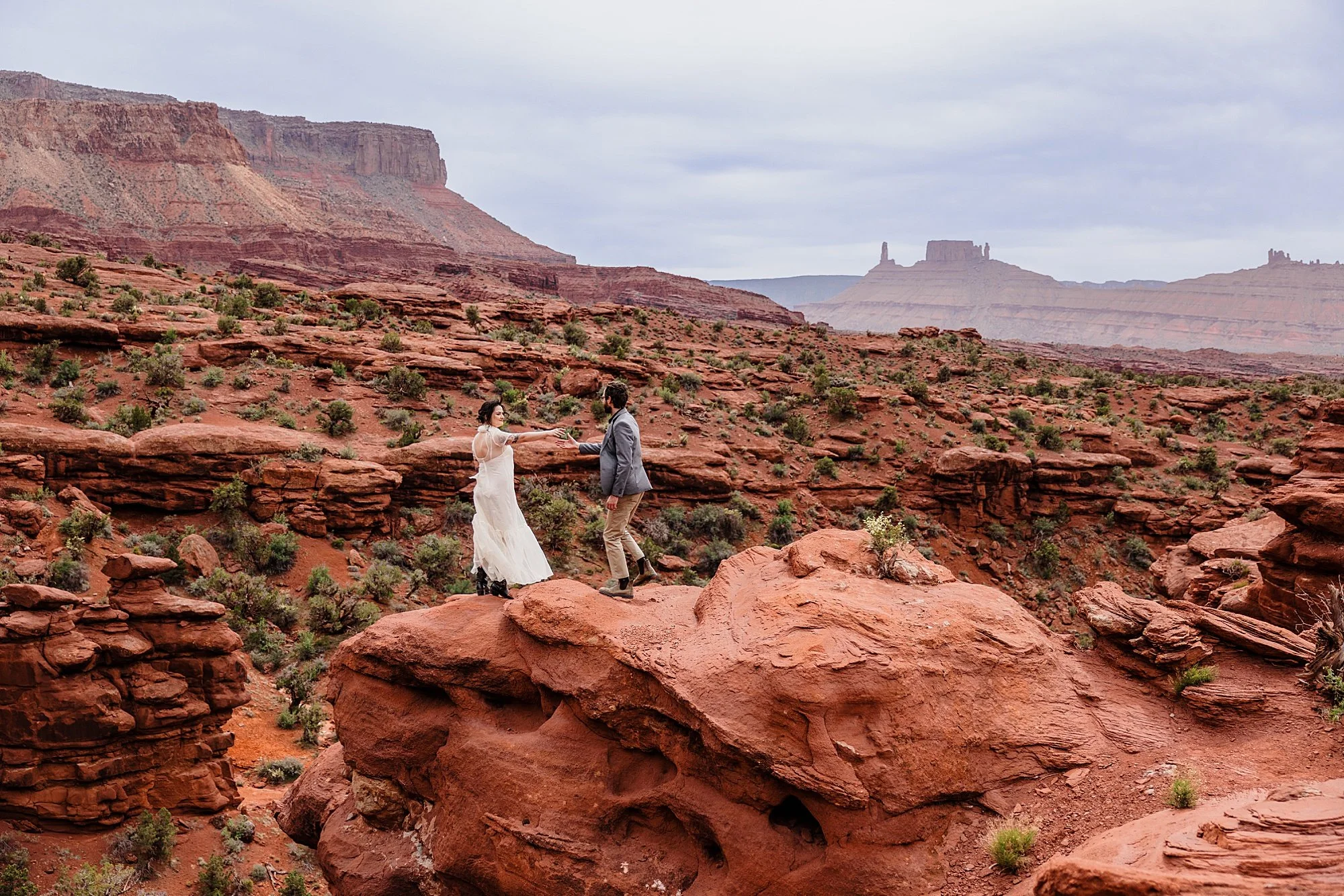 April-Moab-Elopement-Photographer_0033.jpg