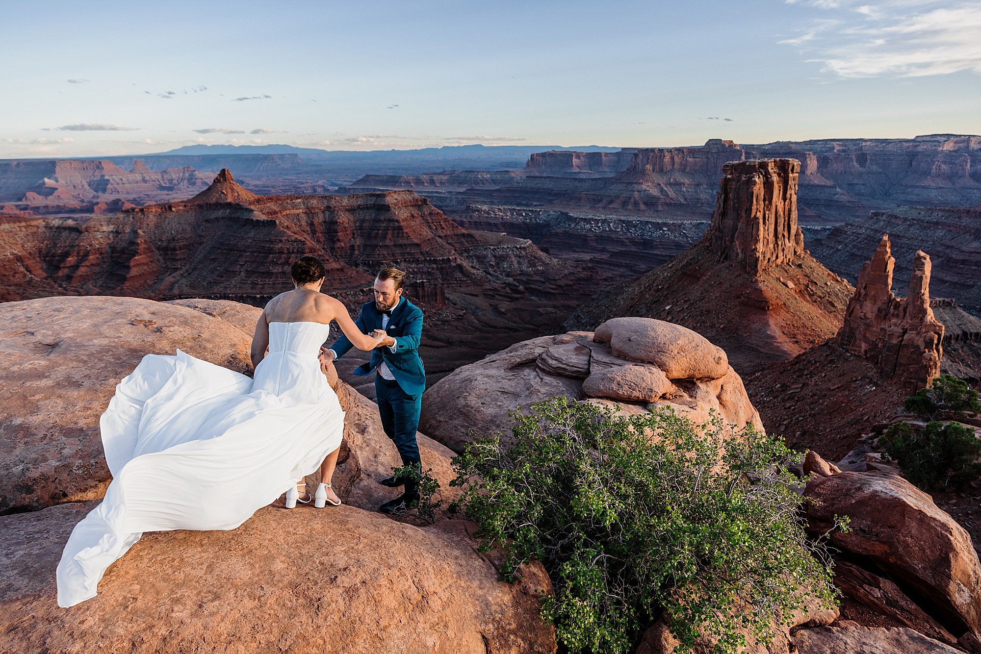 April-Moab-Elopement-Photographer_0069.jpg