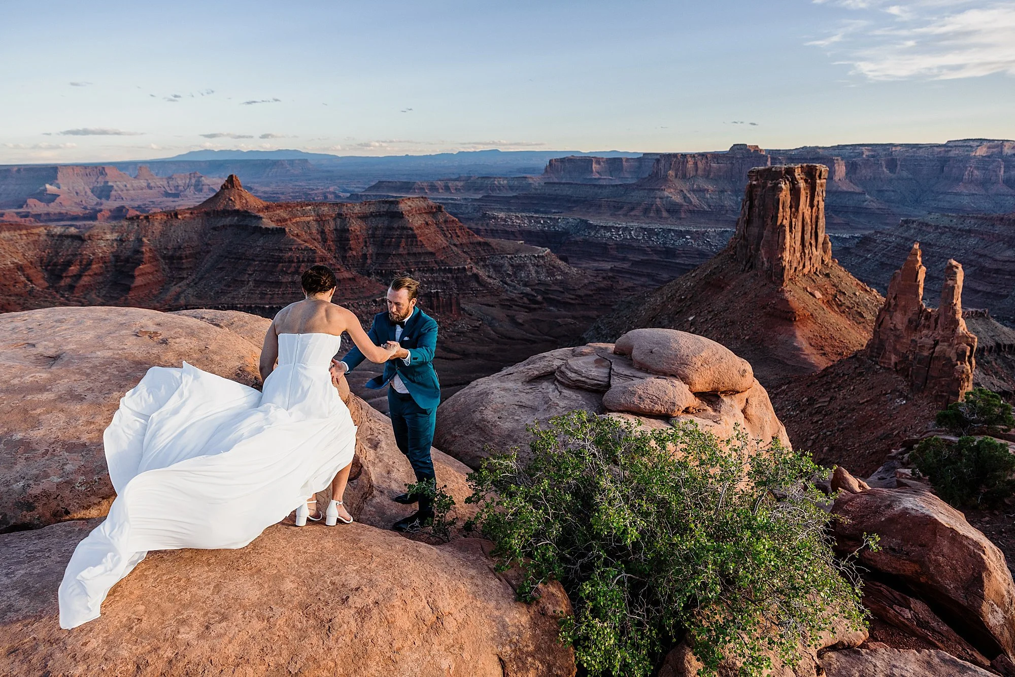 April-Moab-Elopement-Photographer_0069.jpg
