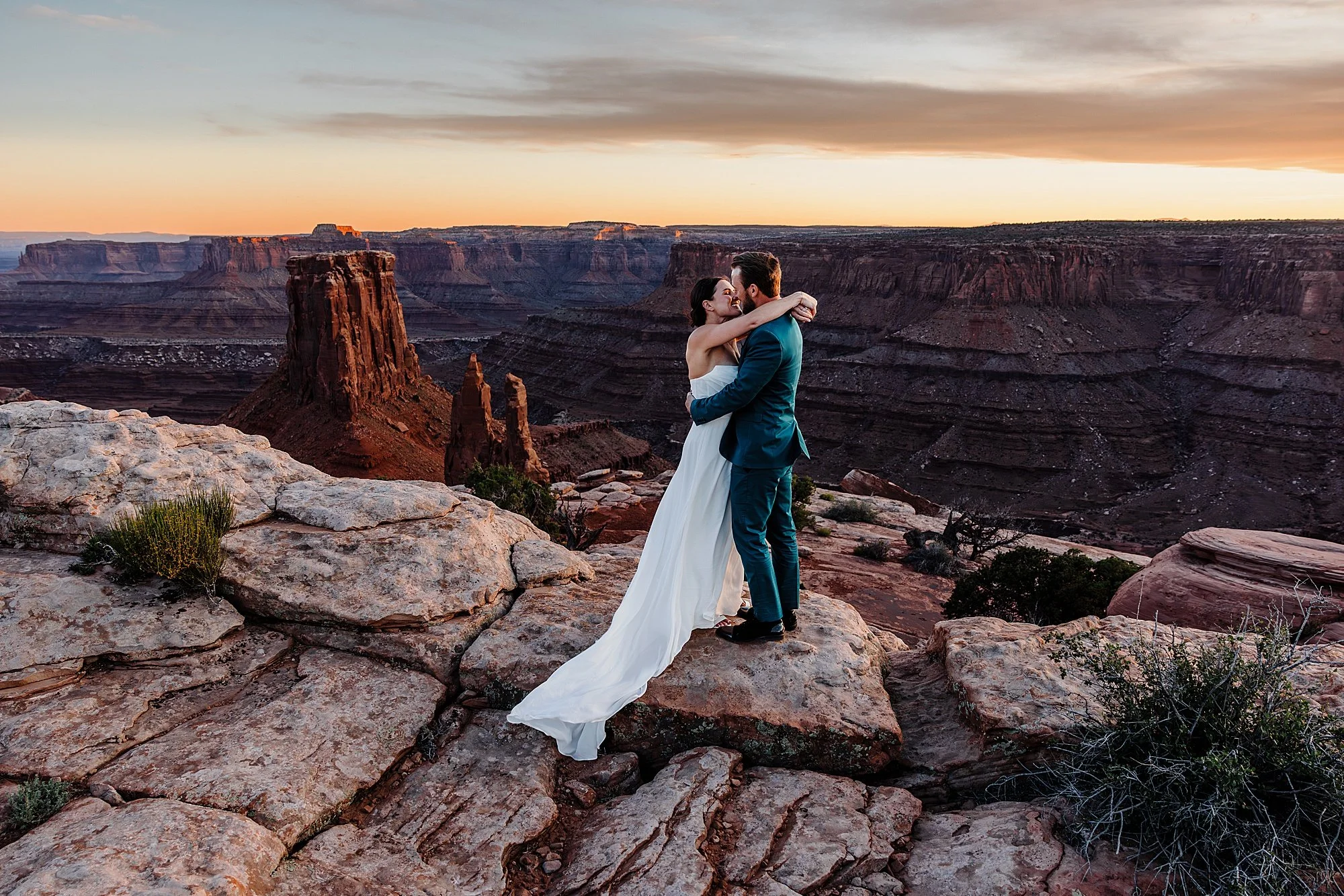 April-Moab-Elopement-Photographer_0083.jpg