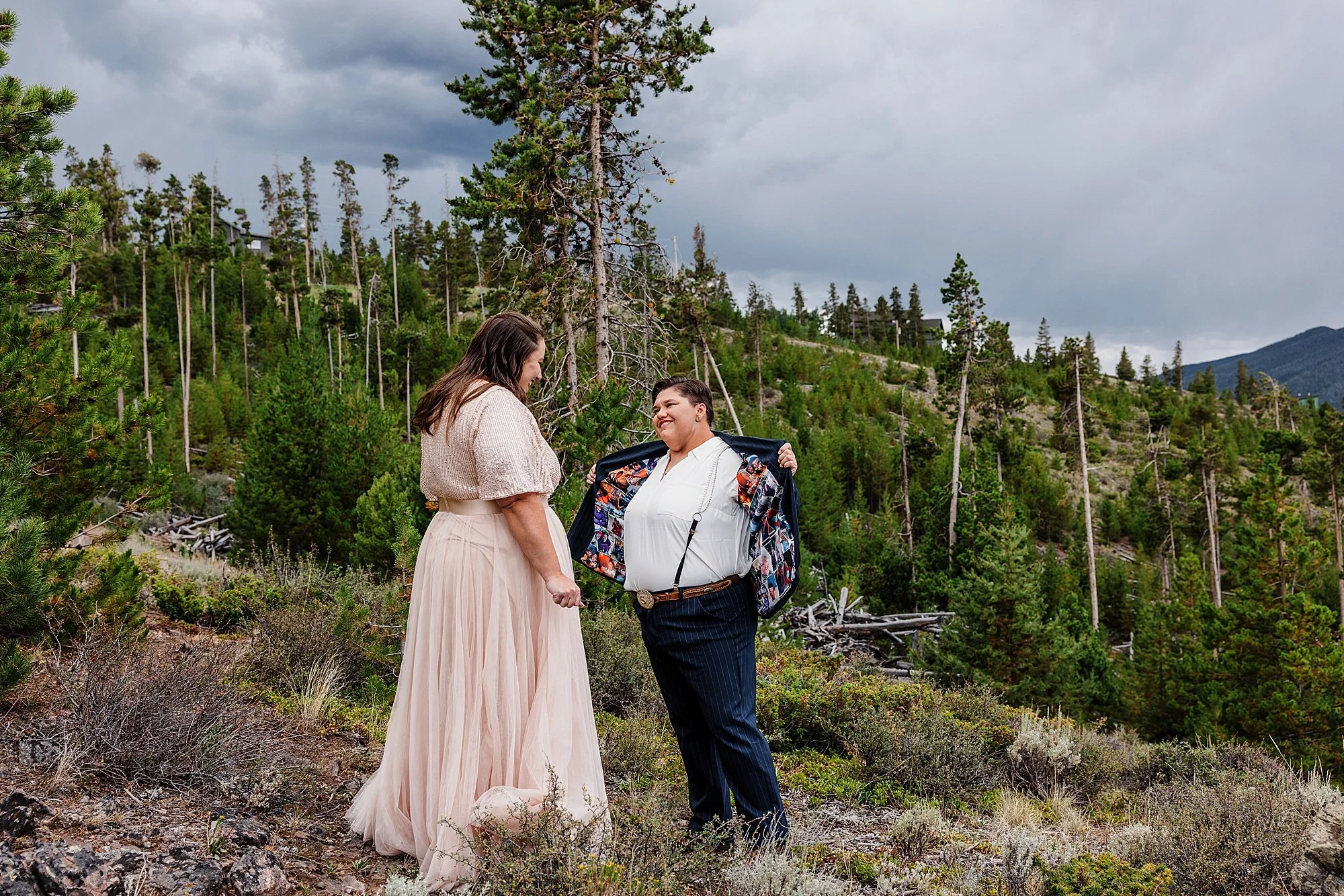 LGBTQ-Elopement-in-Grand-Lake-Colorado_0008.jpg