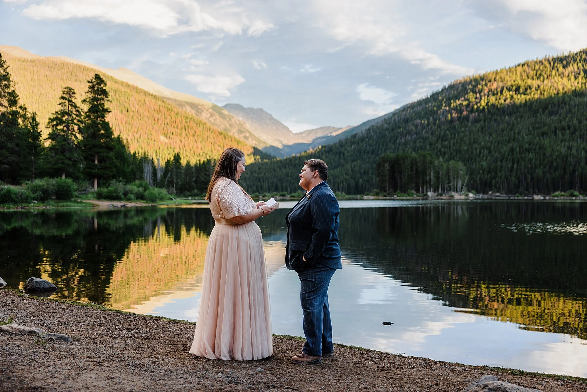 LGBTQ-Elopement-in-Grand-Lake-Colorado_0037.jpg