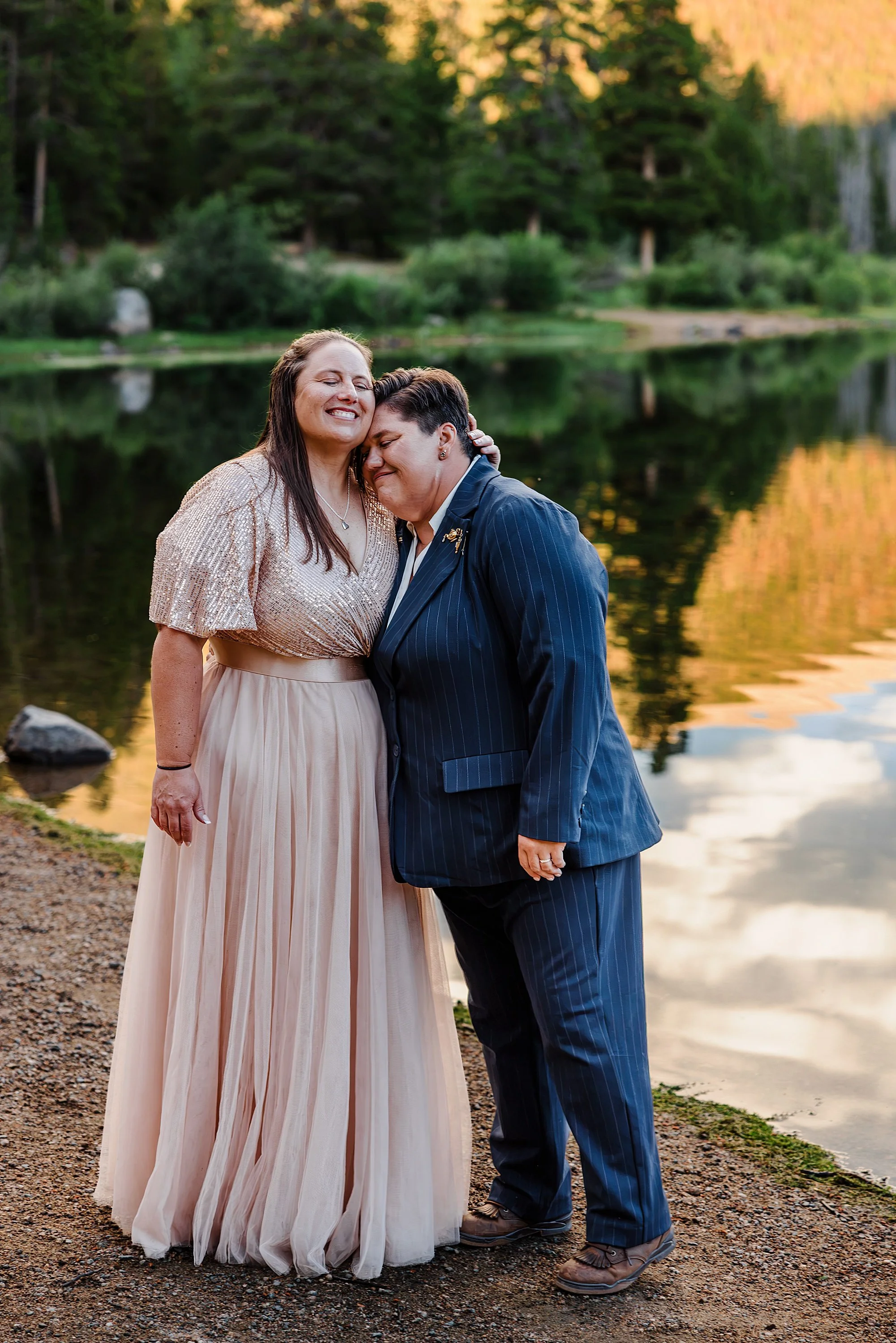 LGBTQ-Elopement-in-Grand-Lake-Colorado_0043.jpg