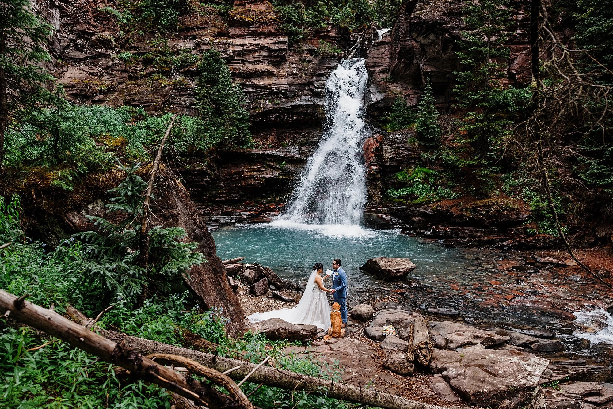 Summer-Waterfall-and-Off-Road-Elopement-in-Ouray-Colorado_0010.jpg