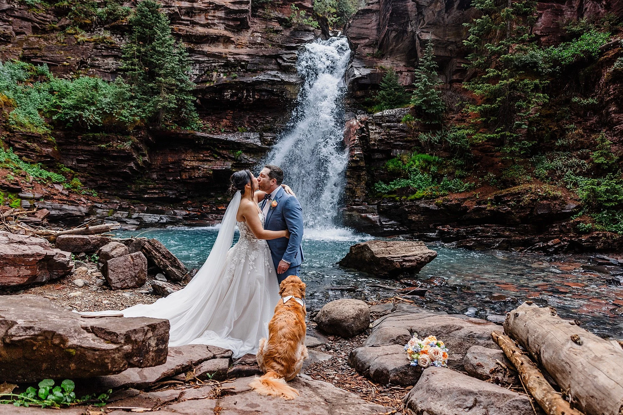 Summer-Waterfall-and-Off-Road-Elopement-in-Ouray-Colorado_0026.jpg