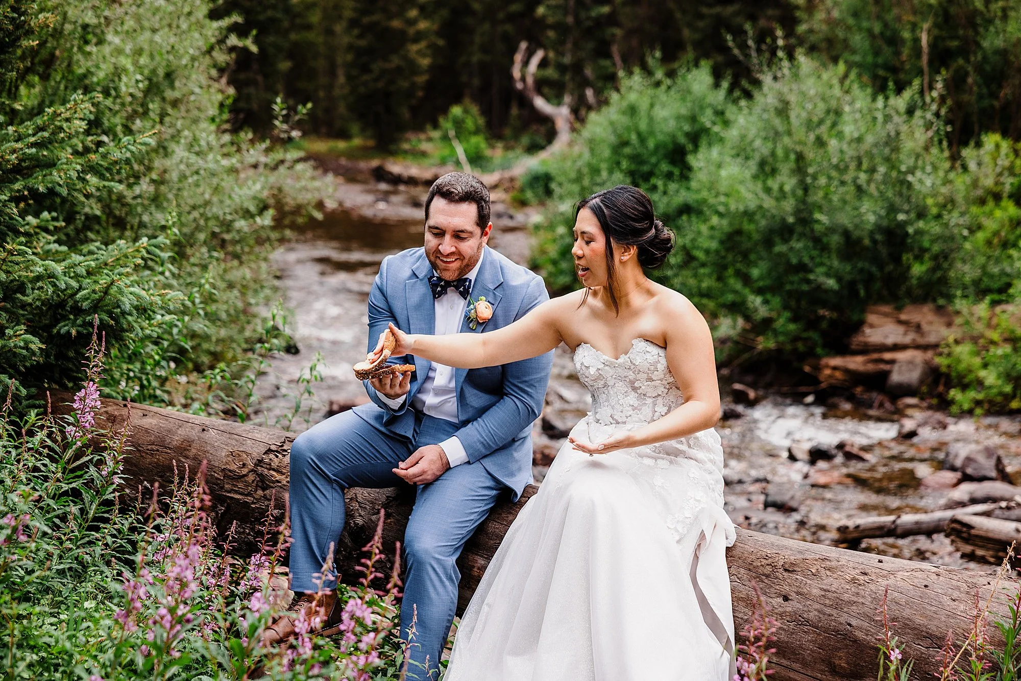 Summer-Waterfall-and-Off-Road-Elopement-in-Ouray-Colorado_0039.jpg