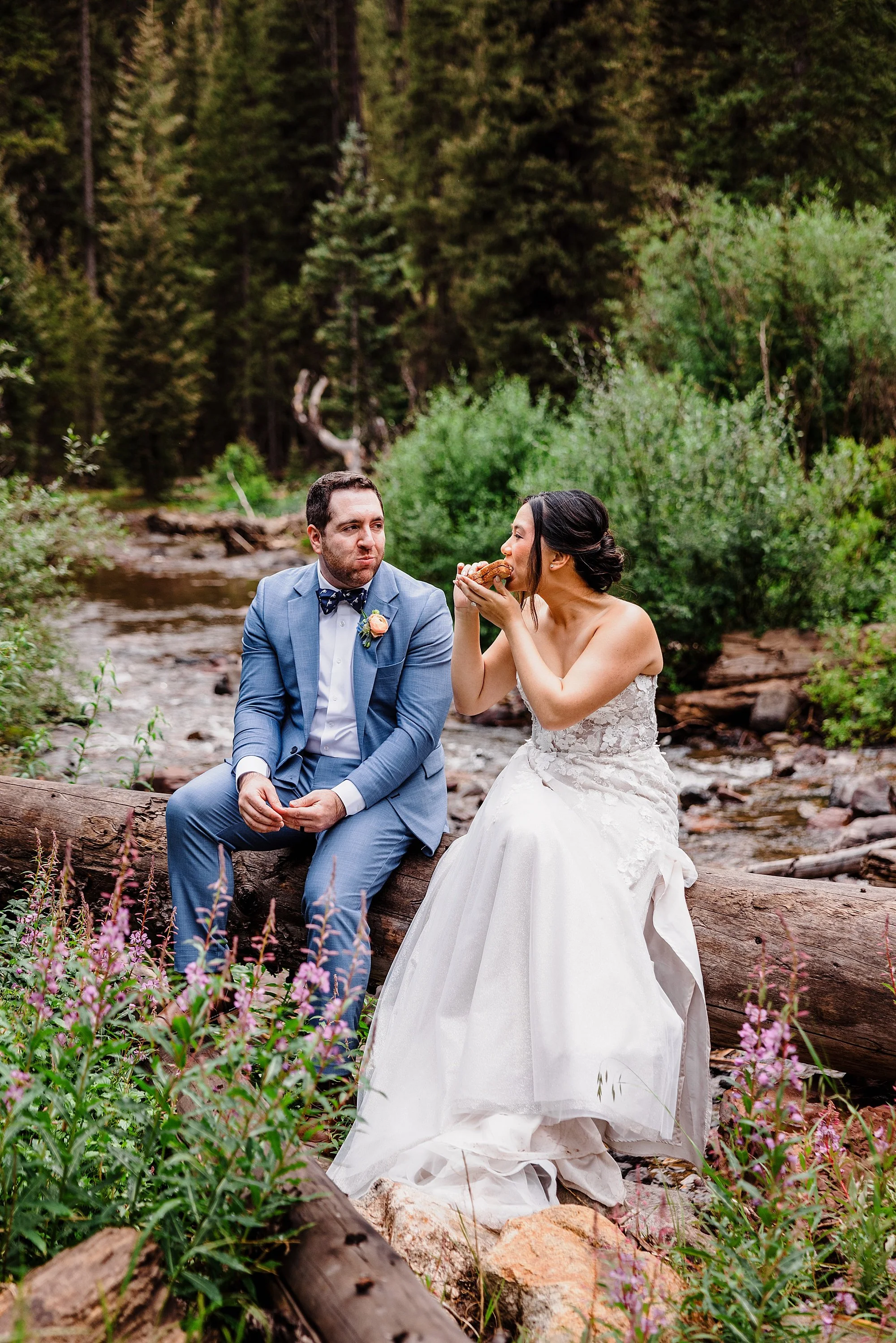 Summer-Waterfall-and-Off-Road-Elopement-in-Ouray-Colorado_0040.jpg