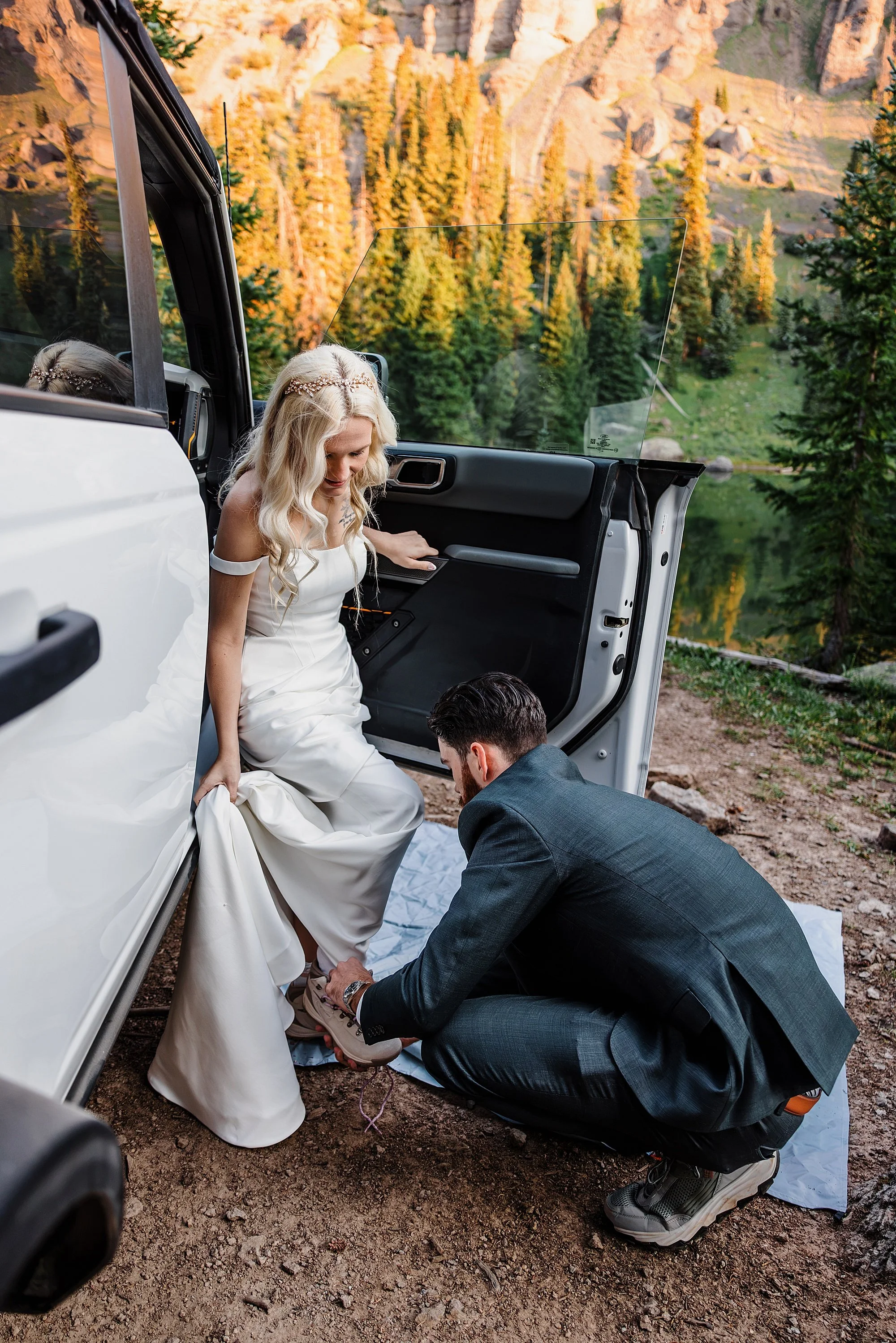 Ouray-Colorado-Elopement-Off-Road-and-Waterfalls_0006.jpg