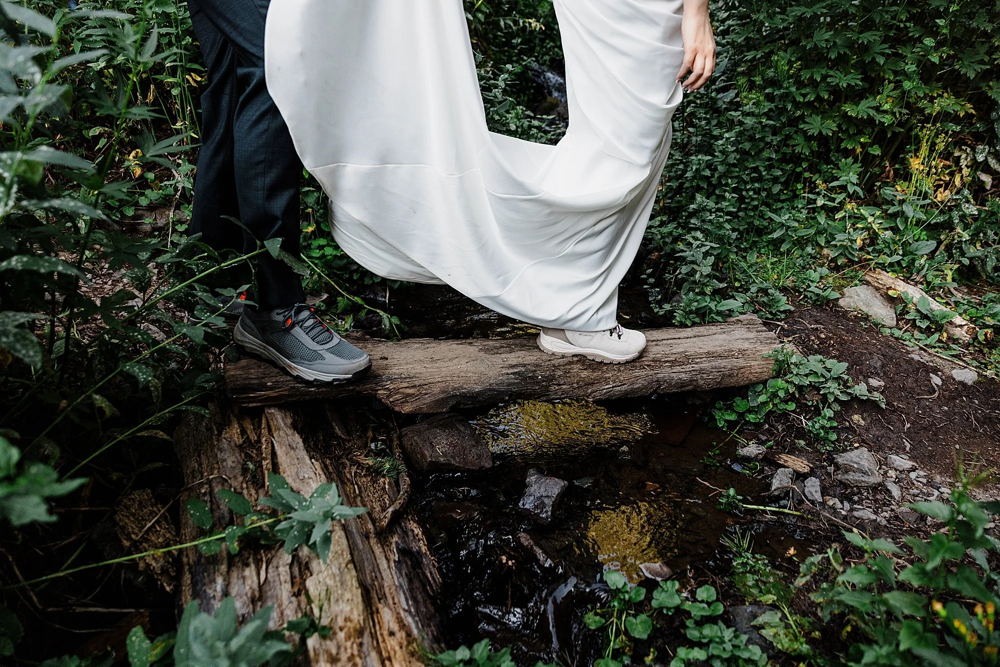 Ouray-Colorado-Elopement-Off-Road-and-Waterfalls_0032.jpg