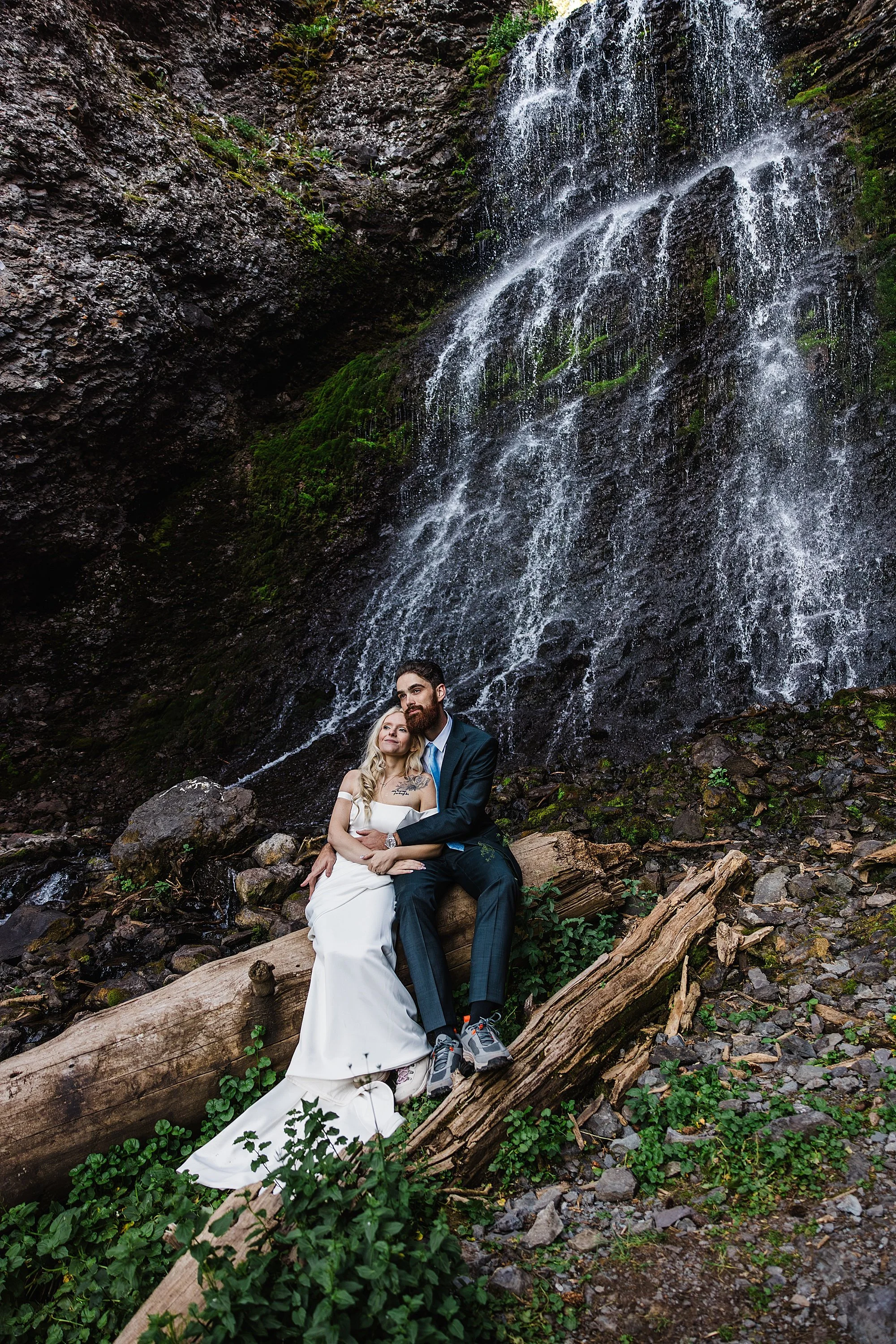 Ouray-Colorado-Elopement-Off-Road-and-Waterfalls_0034.jpg