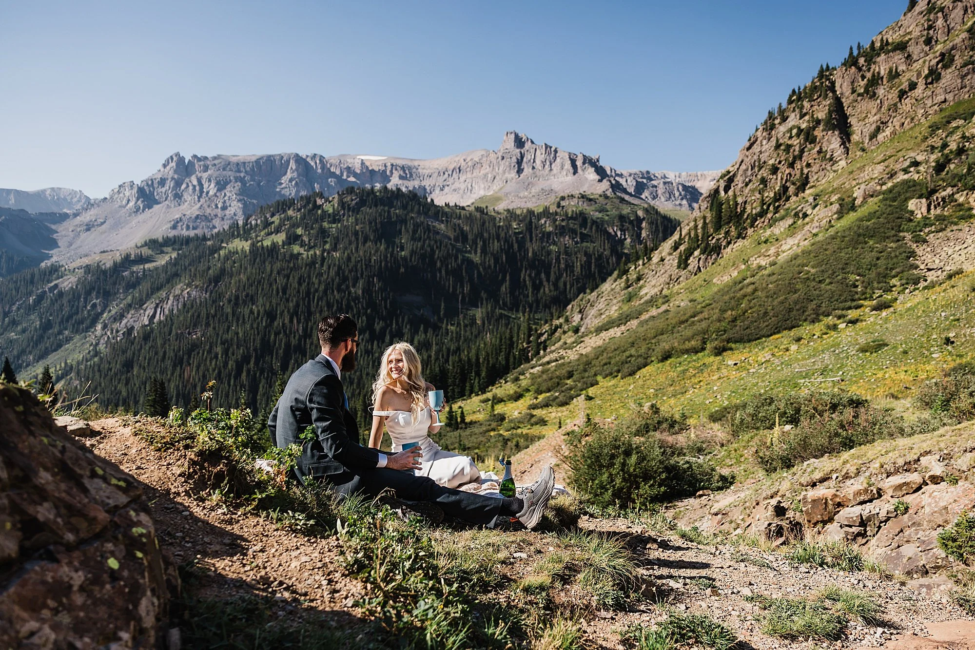 Ouray-Colorado-Elopement-Off-Road-and-Waterfalls_0042.jpg