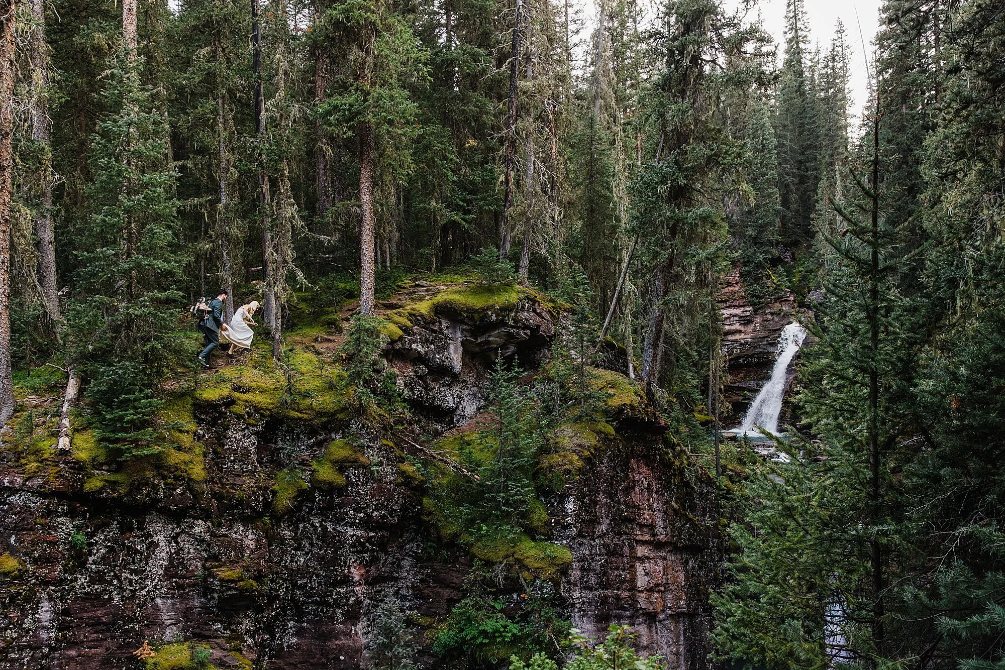 Ouray-Colorado-Elopement-Off-Road-and-Waterfalls_0051.jpg